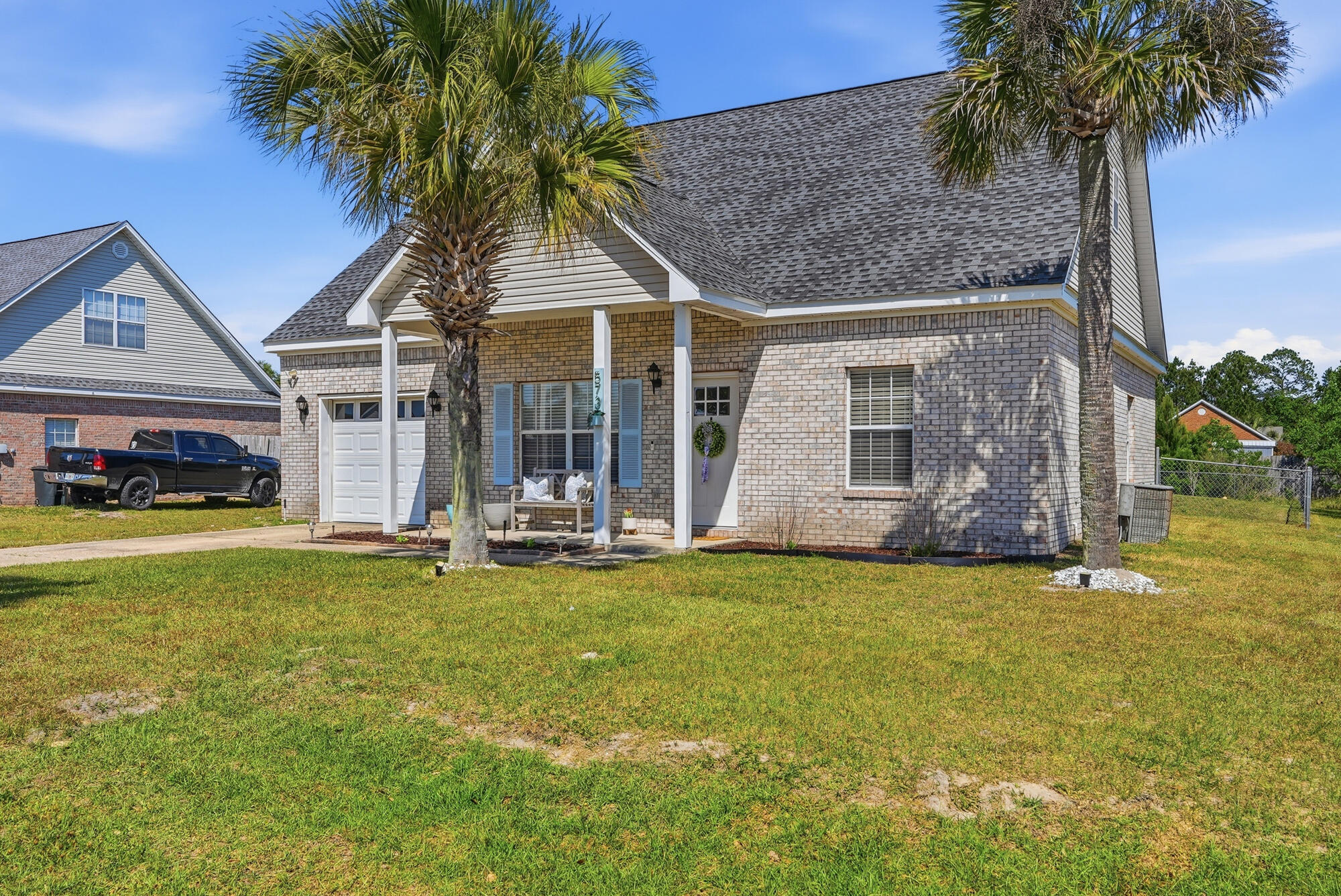 BRANDON OAKS - Residential