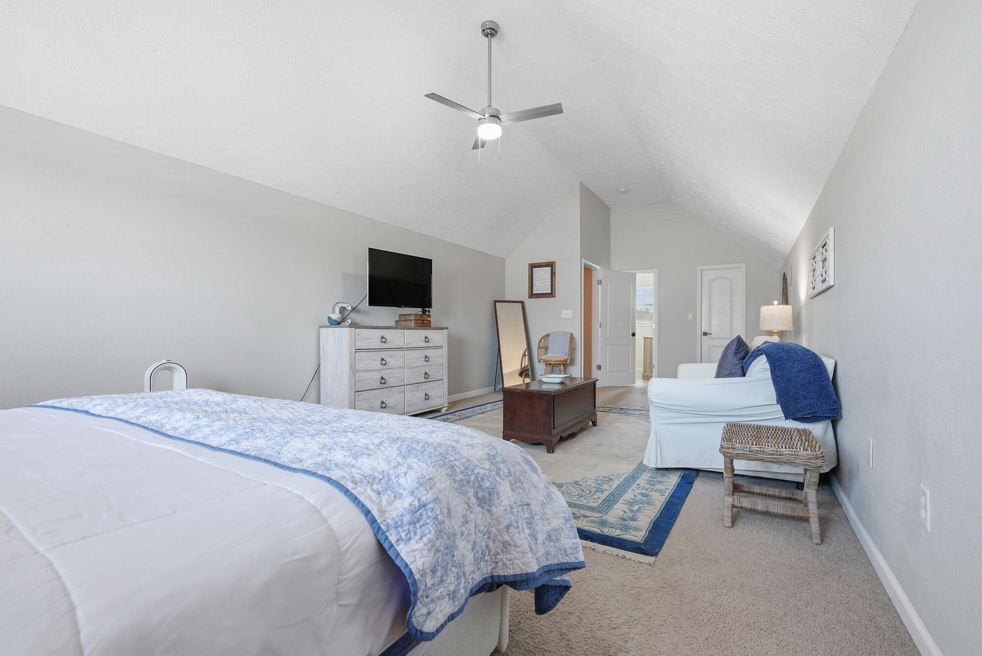 BRANDON OAKS - Residential