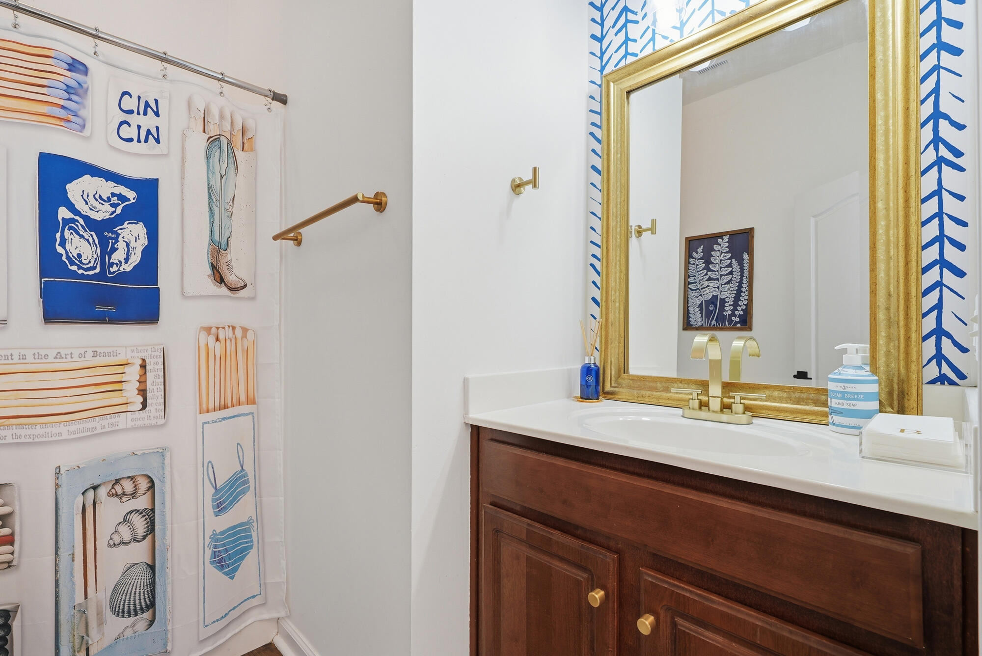 BRANDON OAKS - Residential