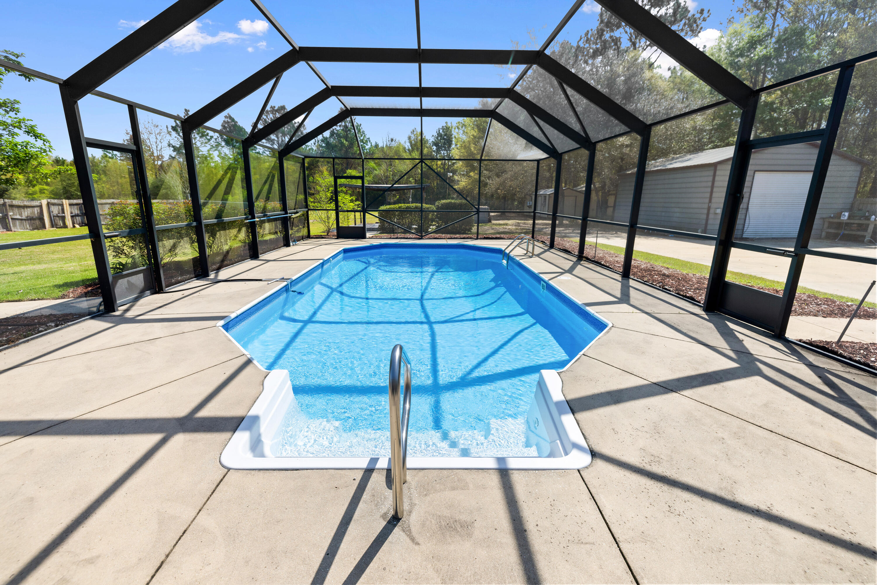 VIRGINIA RIDGE - Residential