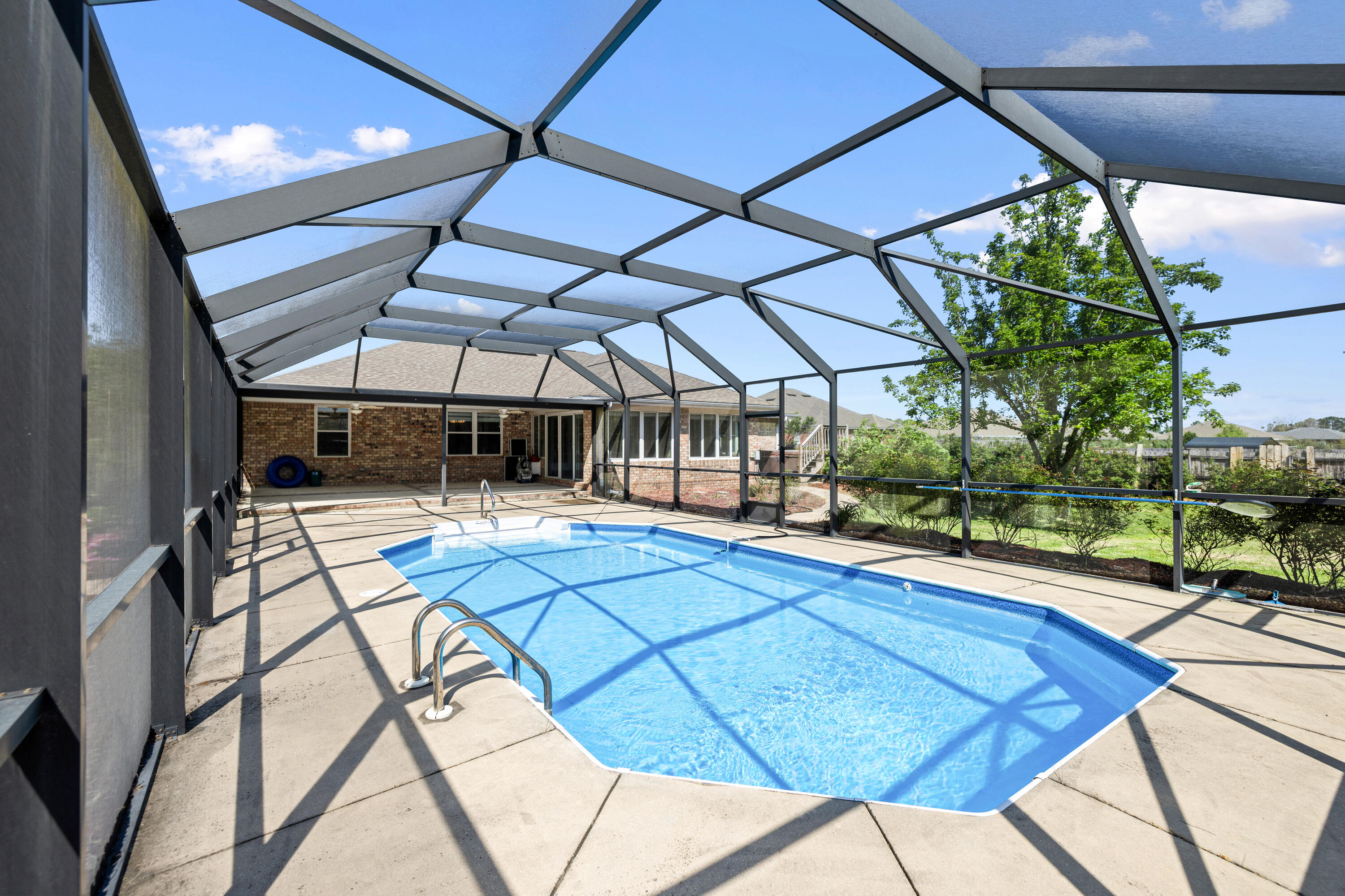 VIRGINIA RIDGE - Residential