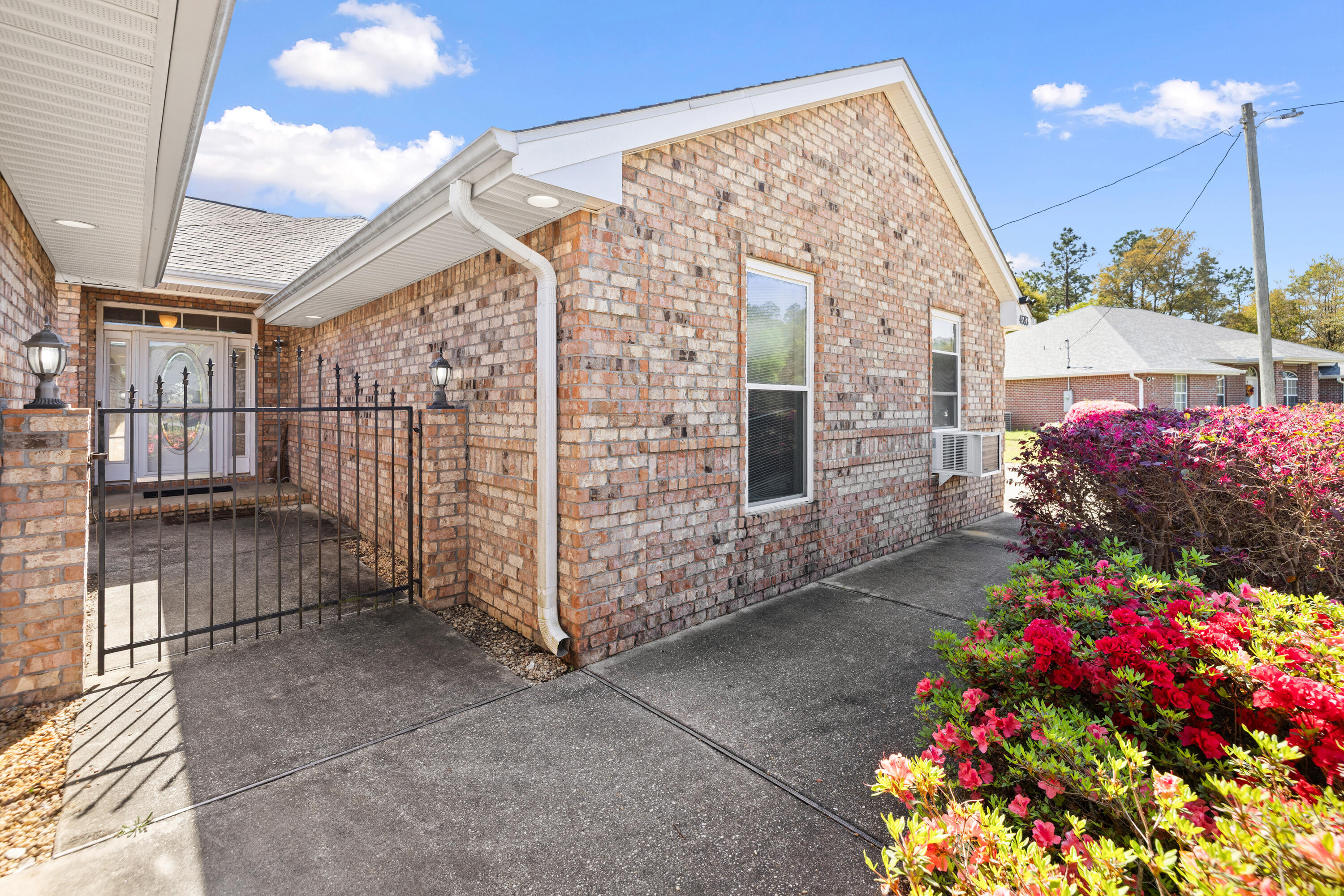 VIRGINIA RIDGE - Residential