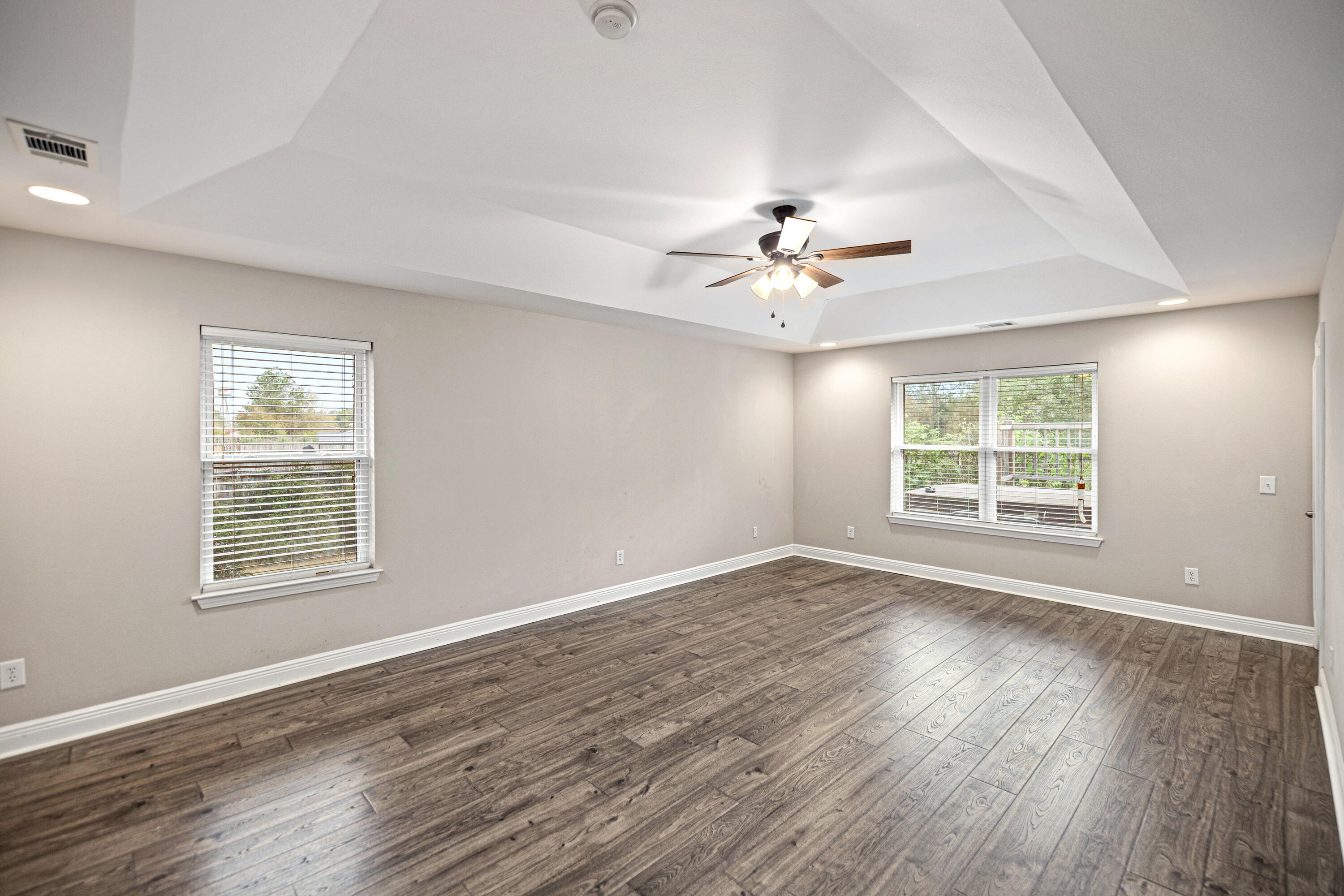 VIRGINIA RIDGE - Residential