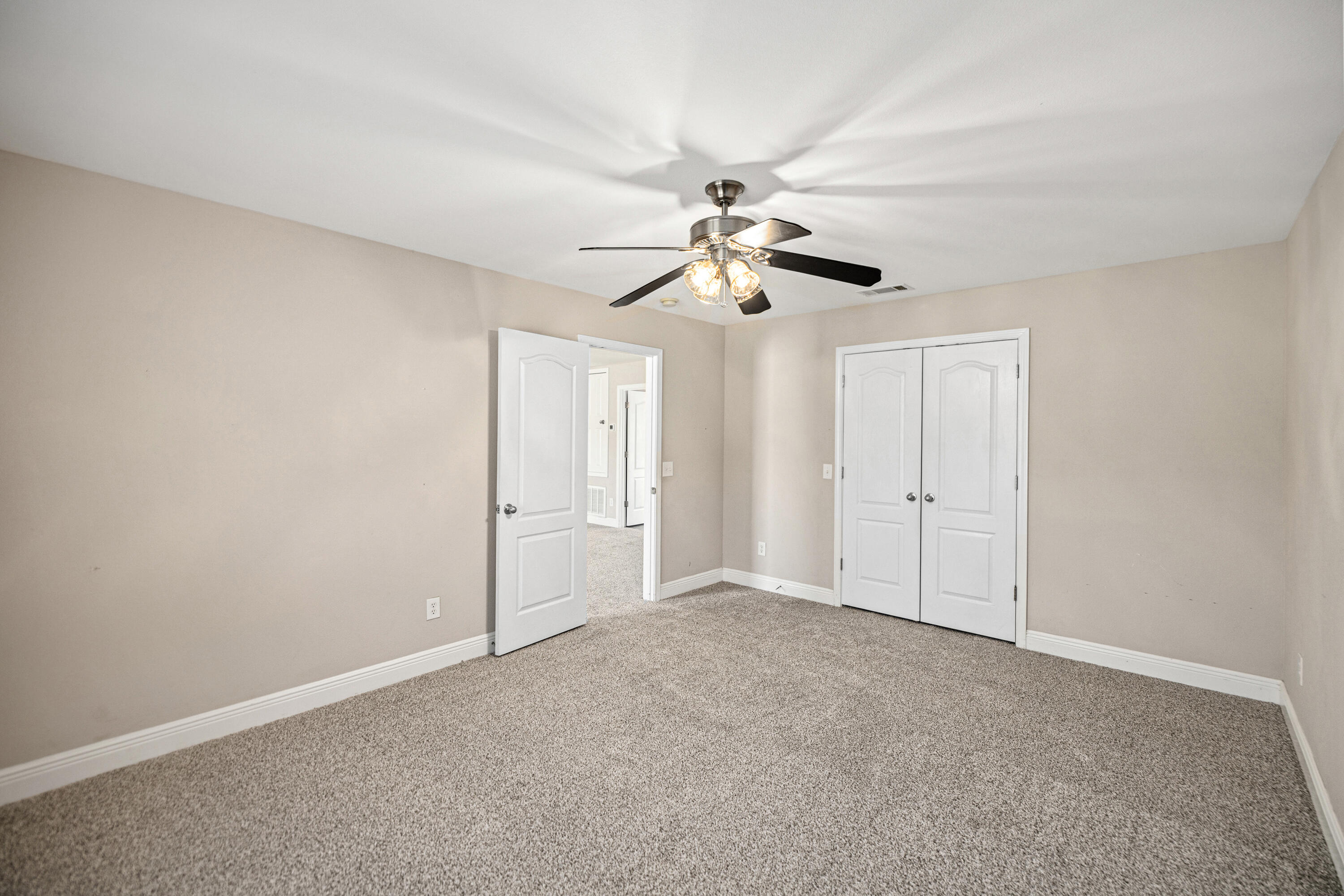 VIRGINIA RIDGE - Residential