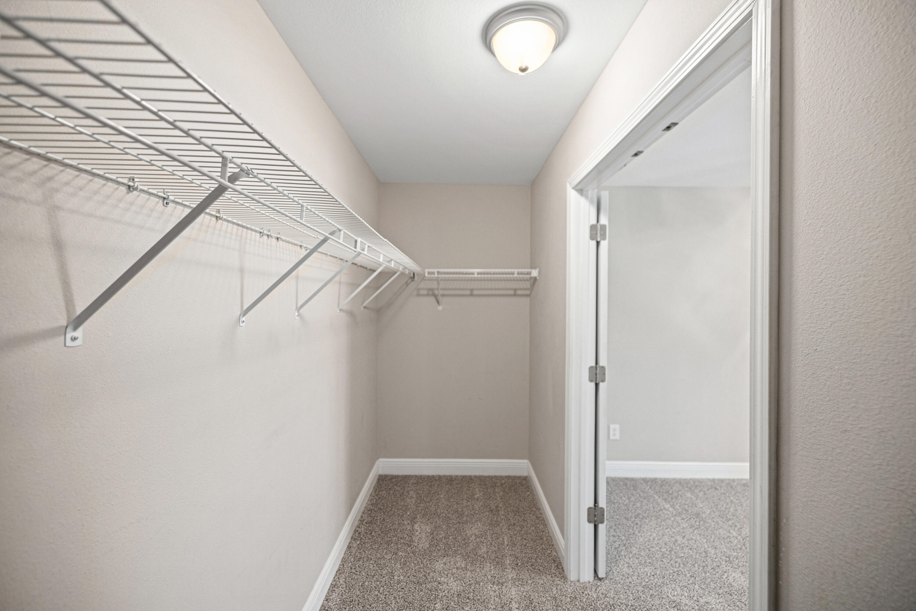 VIRGINIA RIDGE - Residential