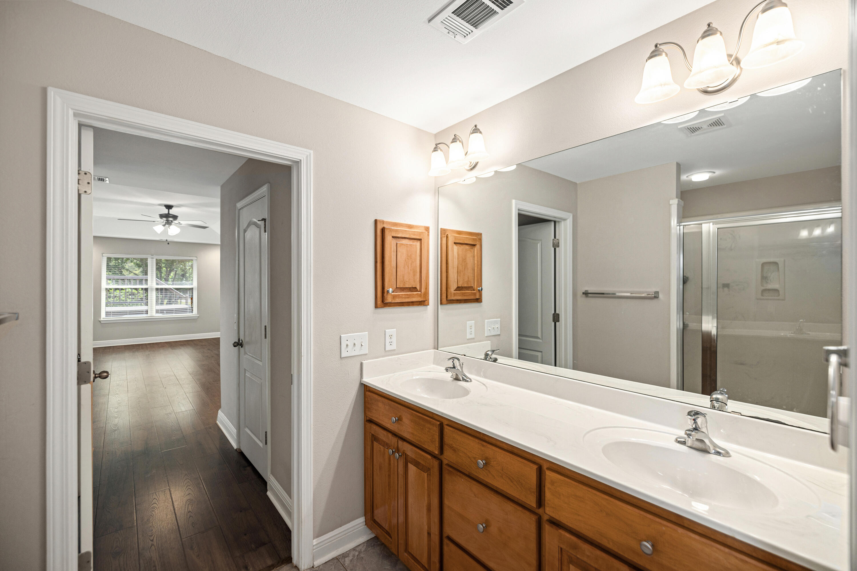 VIRGINIA RIDGE - Residential