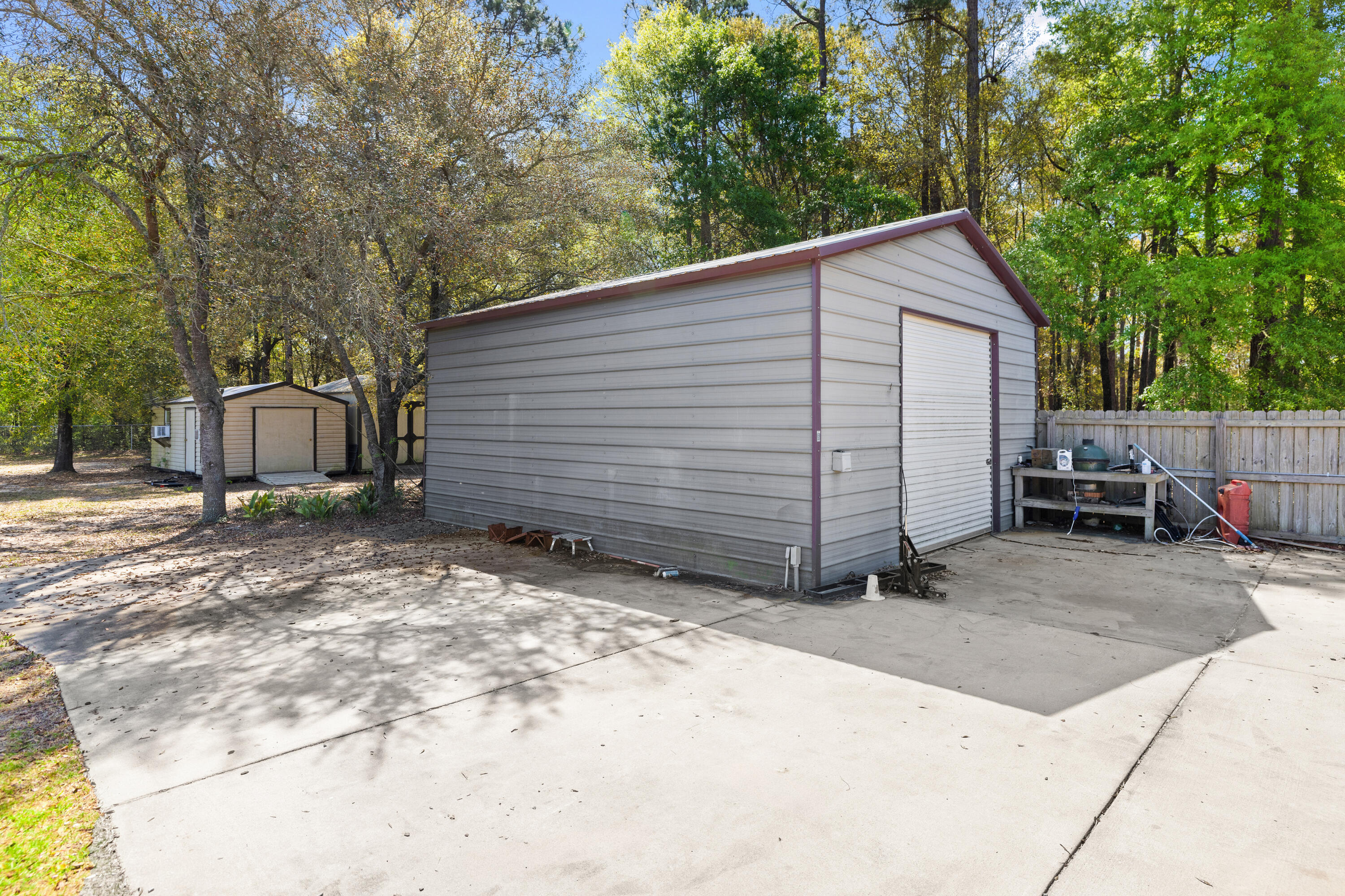 VIRGINIA RIDGE - Residential