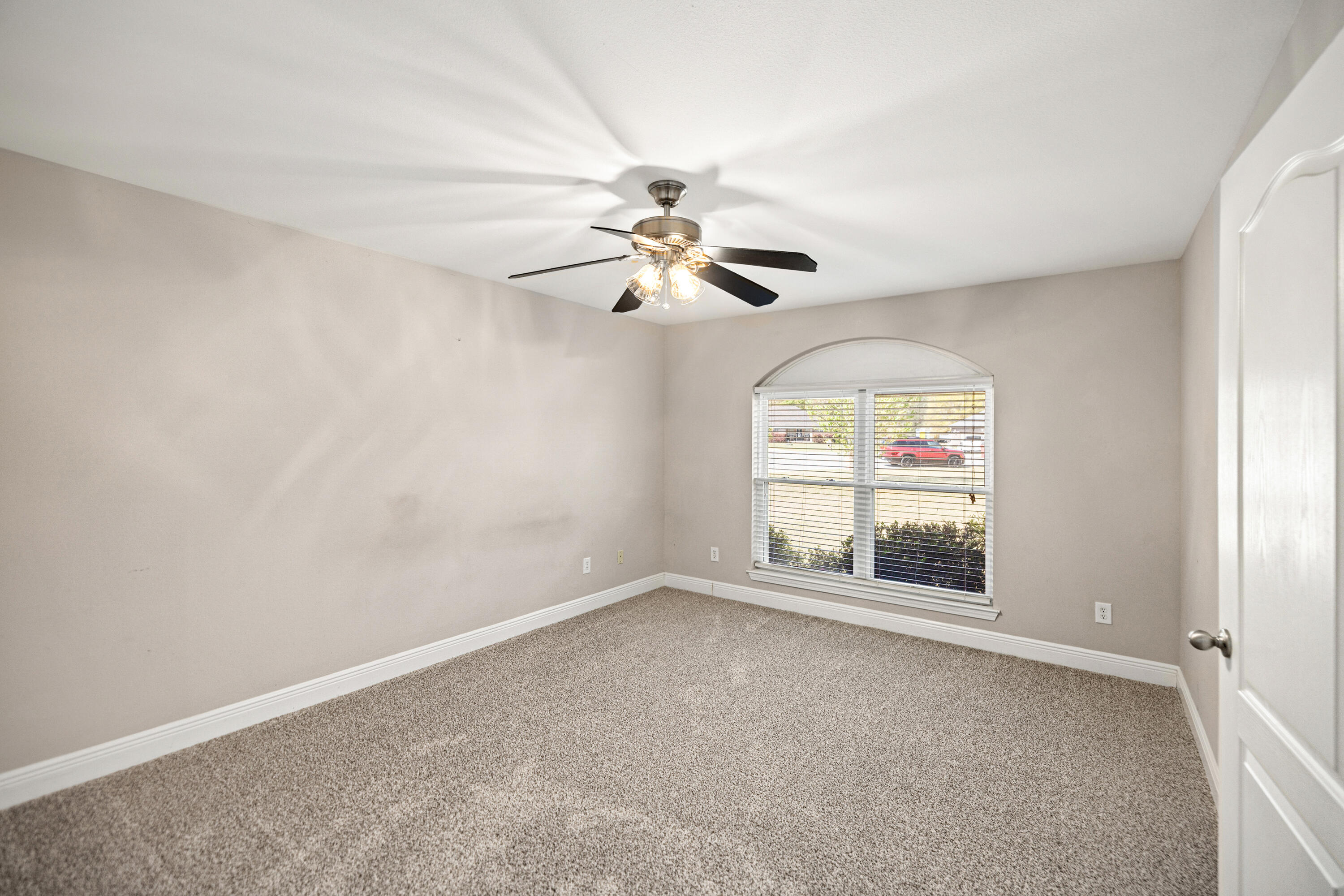 VIRGINIA RIDGE - Residential