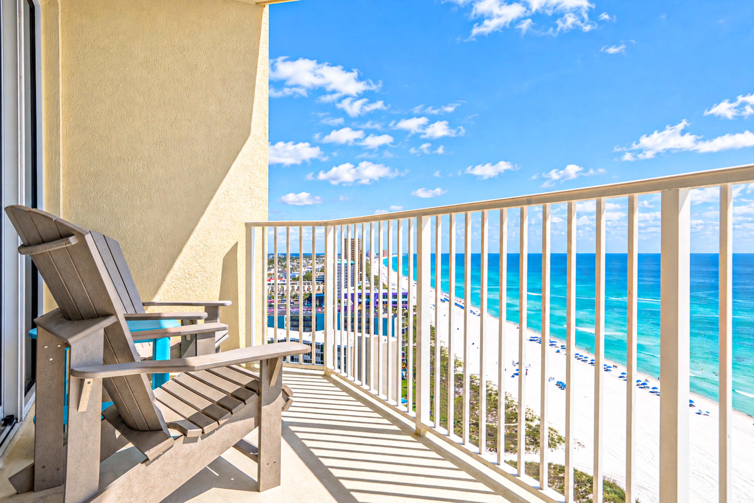 9450 S Thomas Drive UNIT 1701A