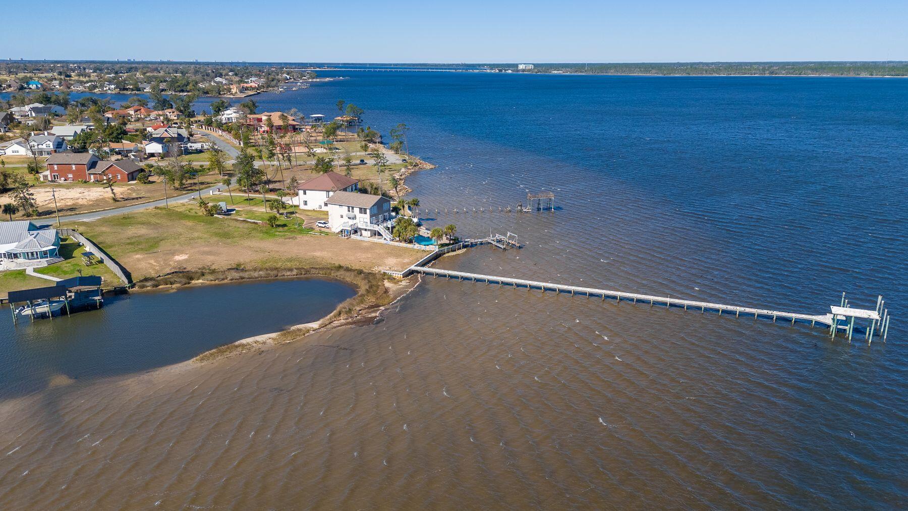 College Point - Land