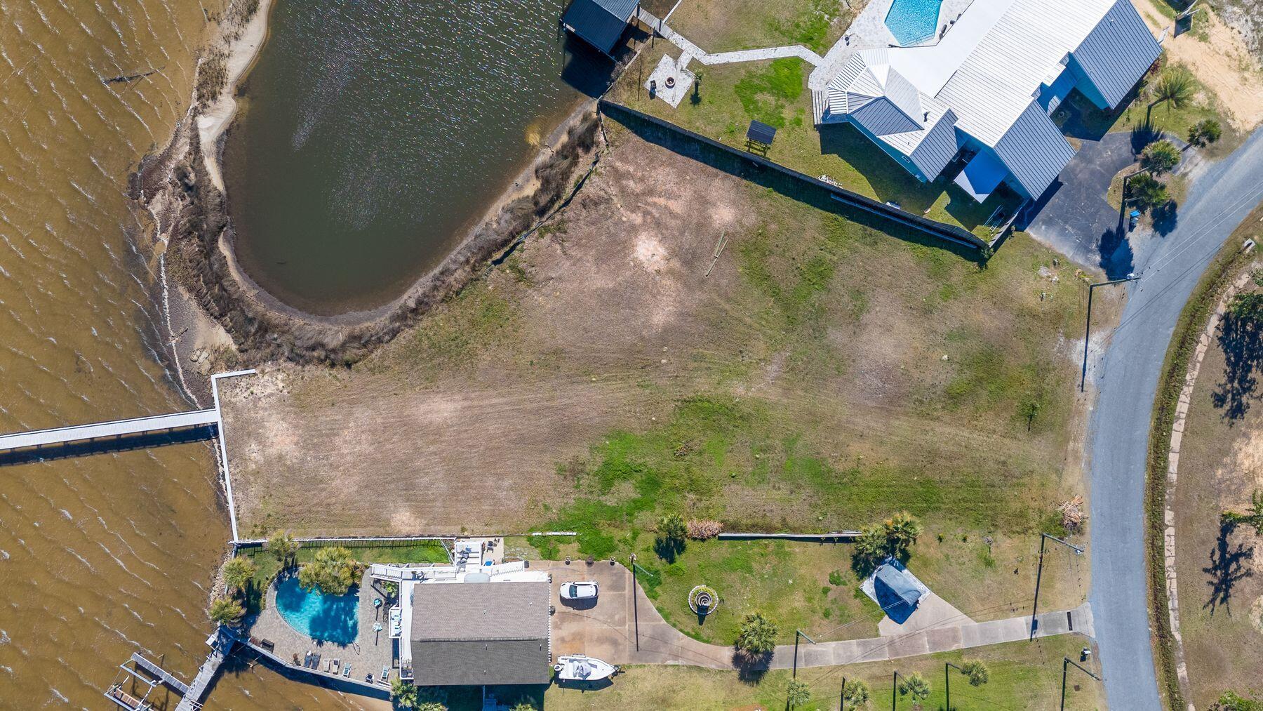 College Point - Land