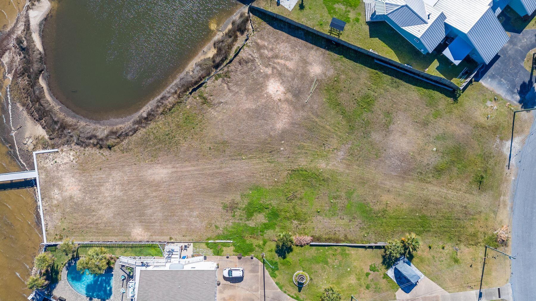 College Point - Land