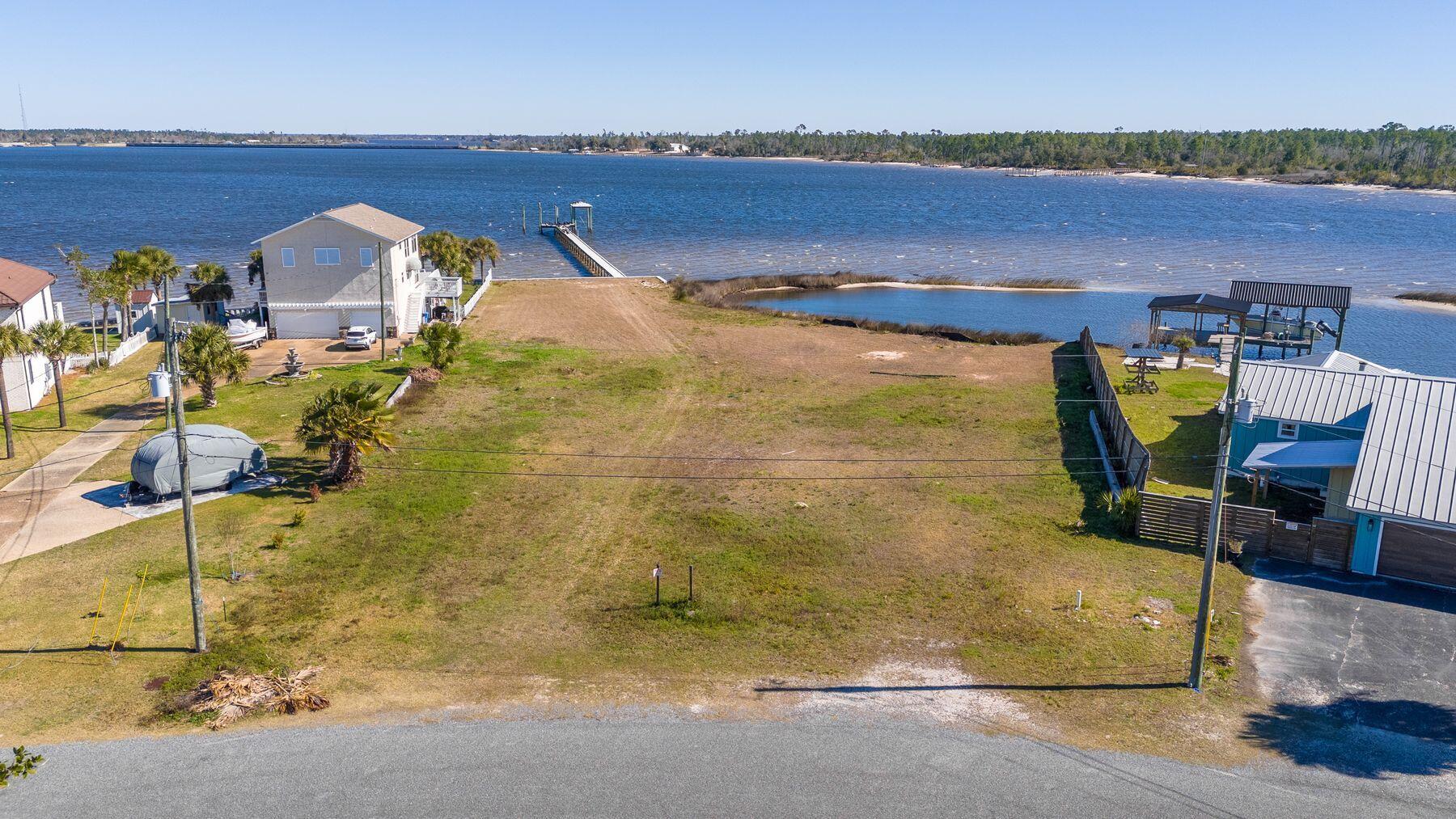 College Point - Land