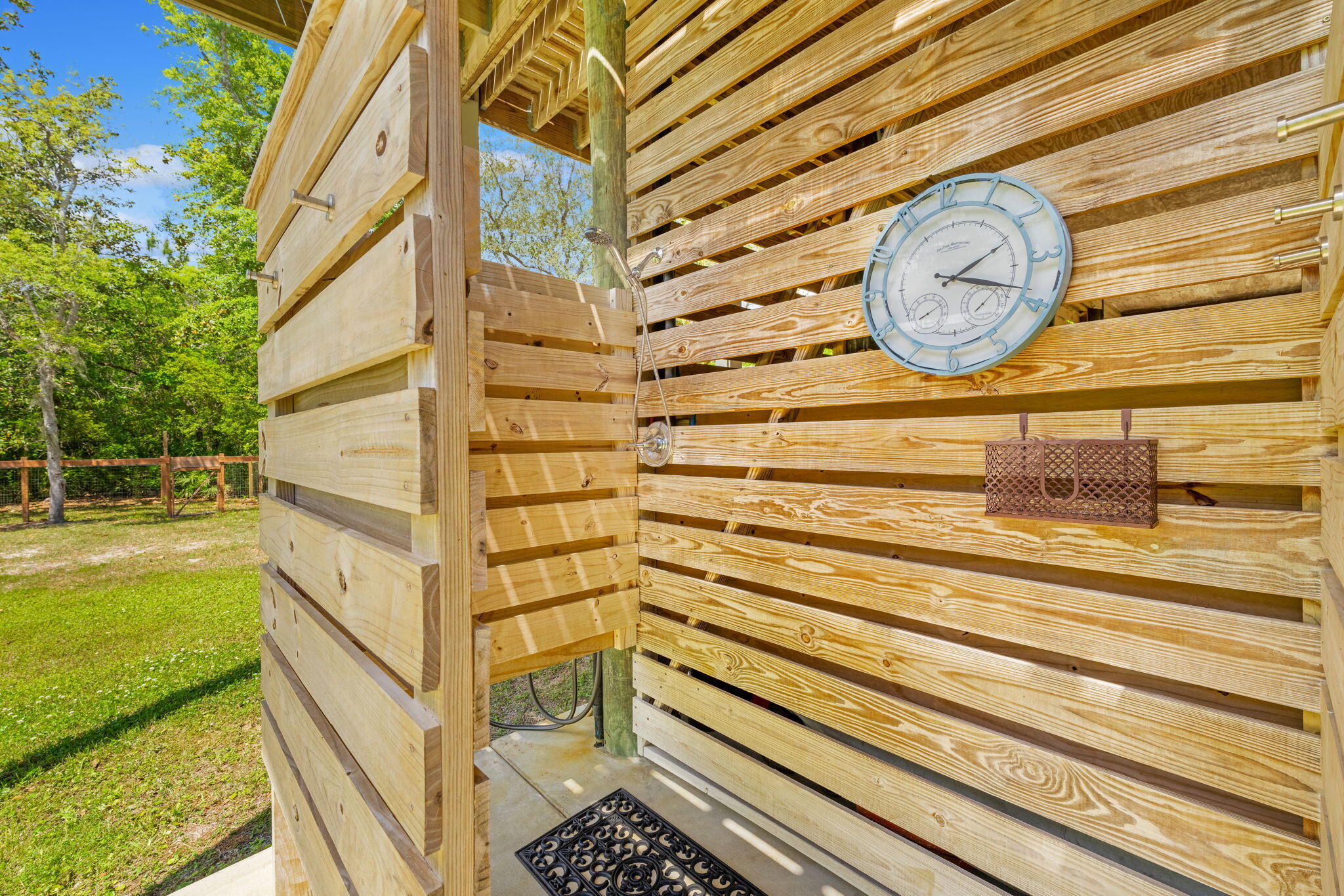 BURNT MILL CREEK - Residential