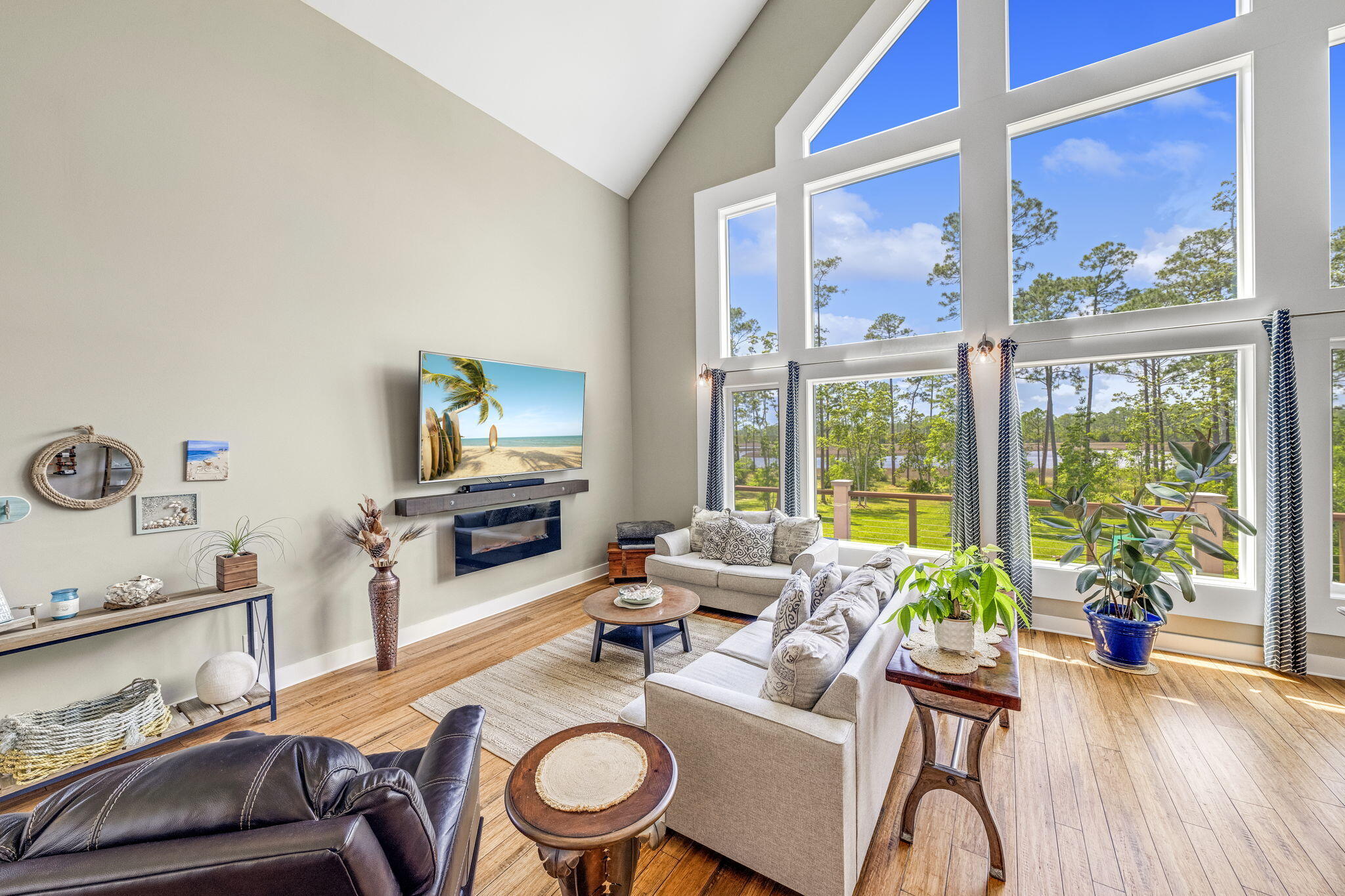 BURNT MILL CREEK - Residential