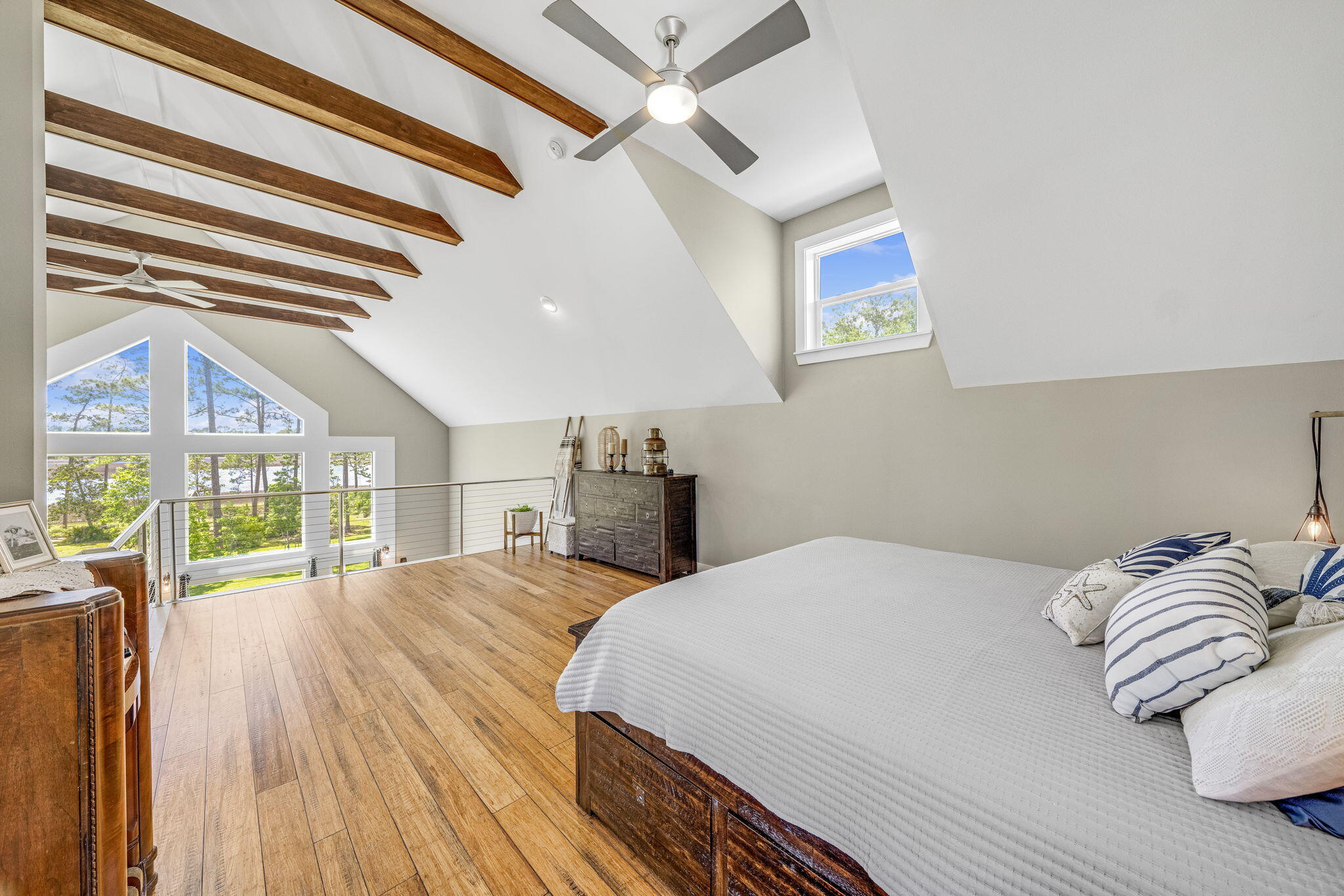 BURNT MILL CREEK - Residential