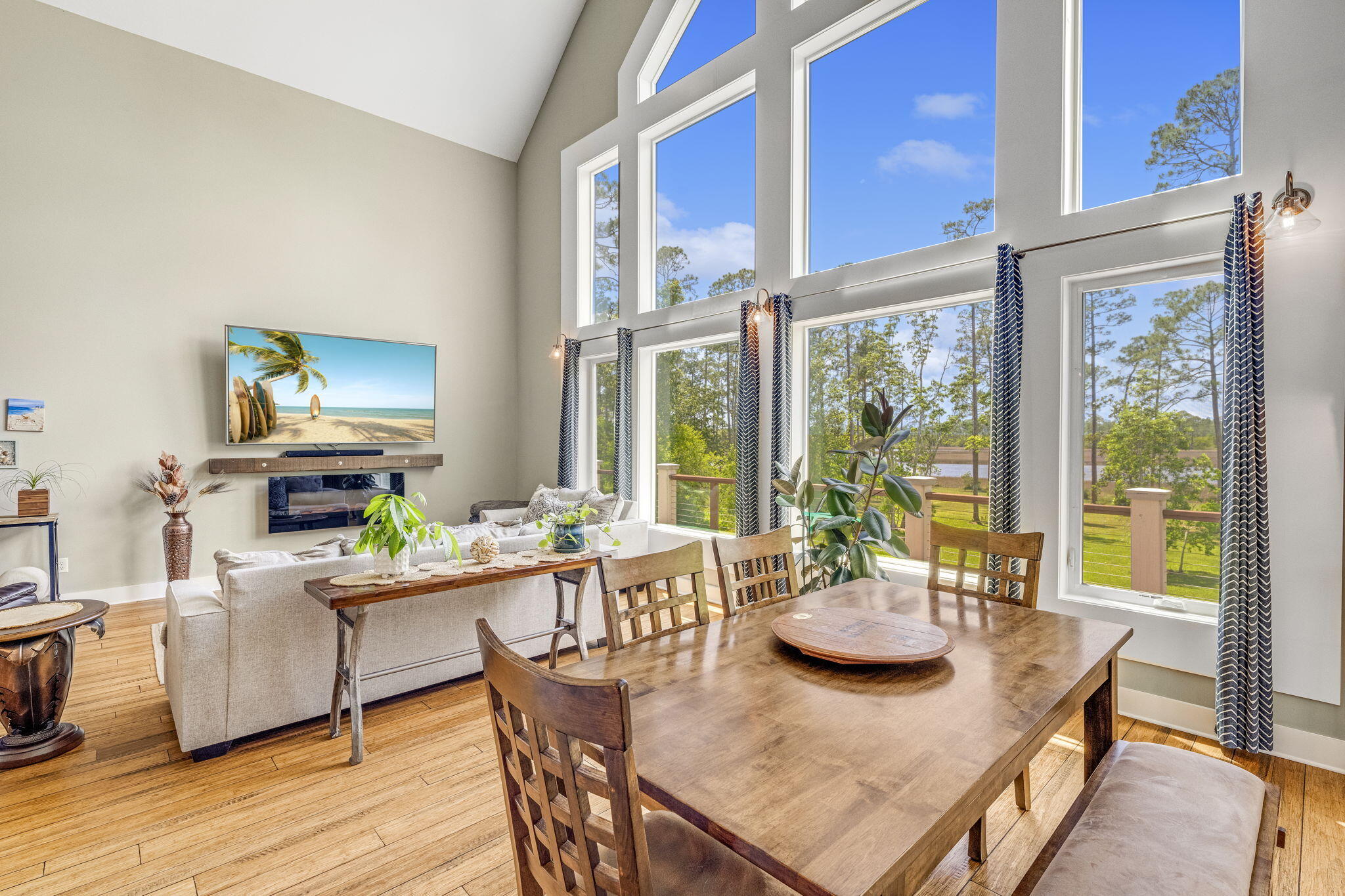 BURNT MILL CREEK - Residential