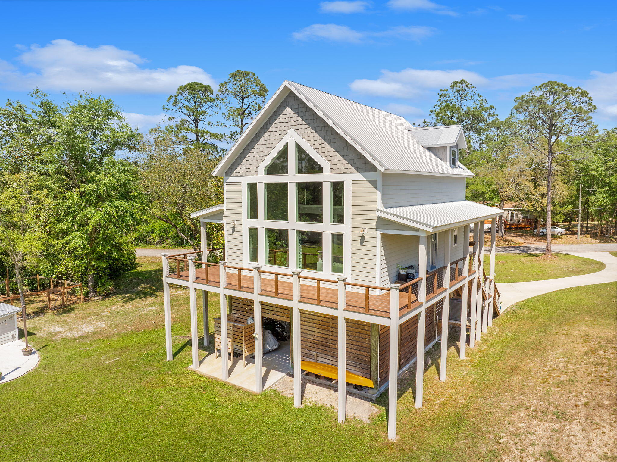 BURNT MILL CREEK - Residential