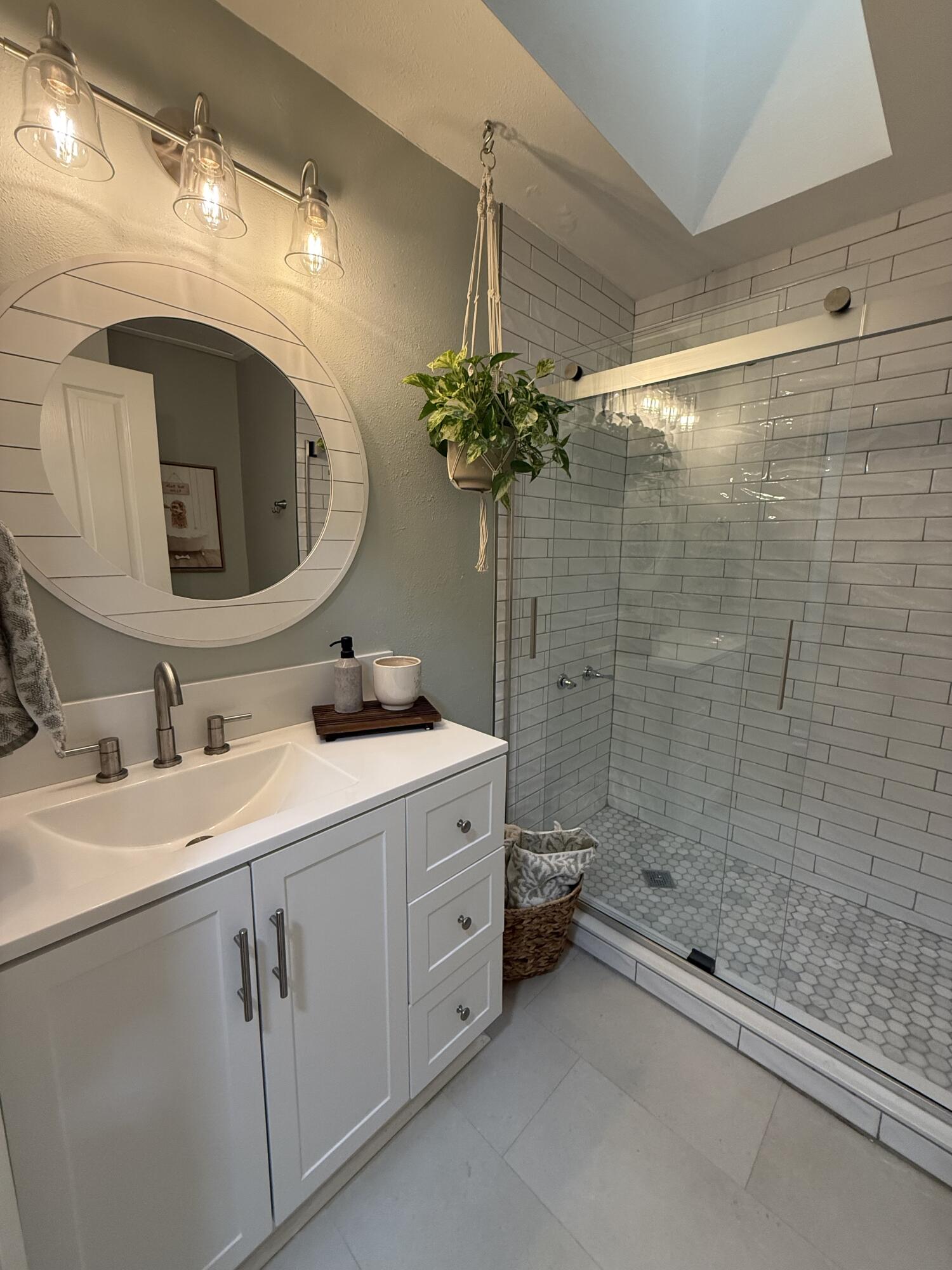 SOUTHWINDS II - Residential