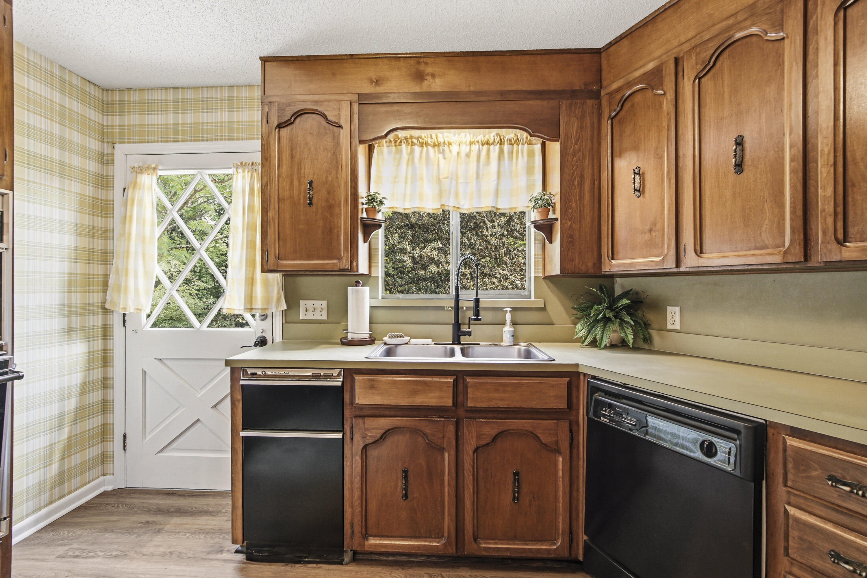 No recorded subdivision - Residential