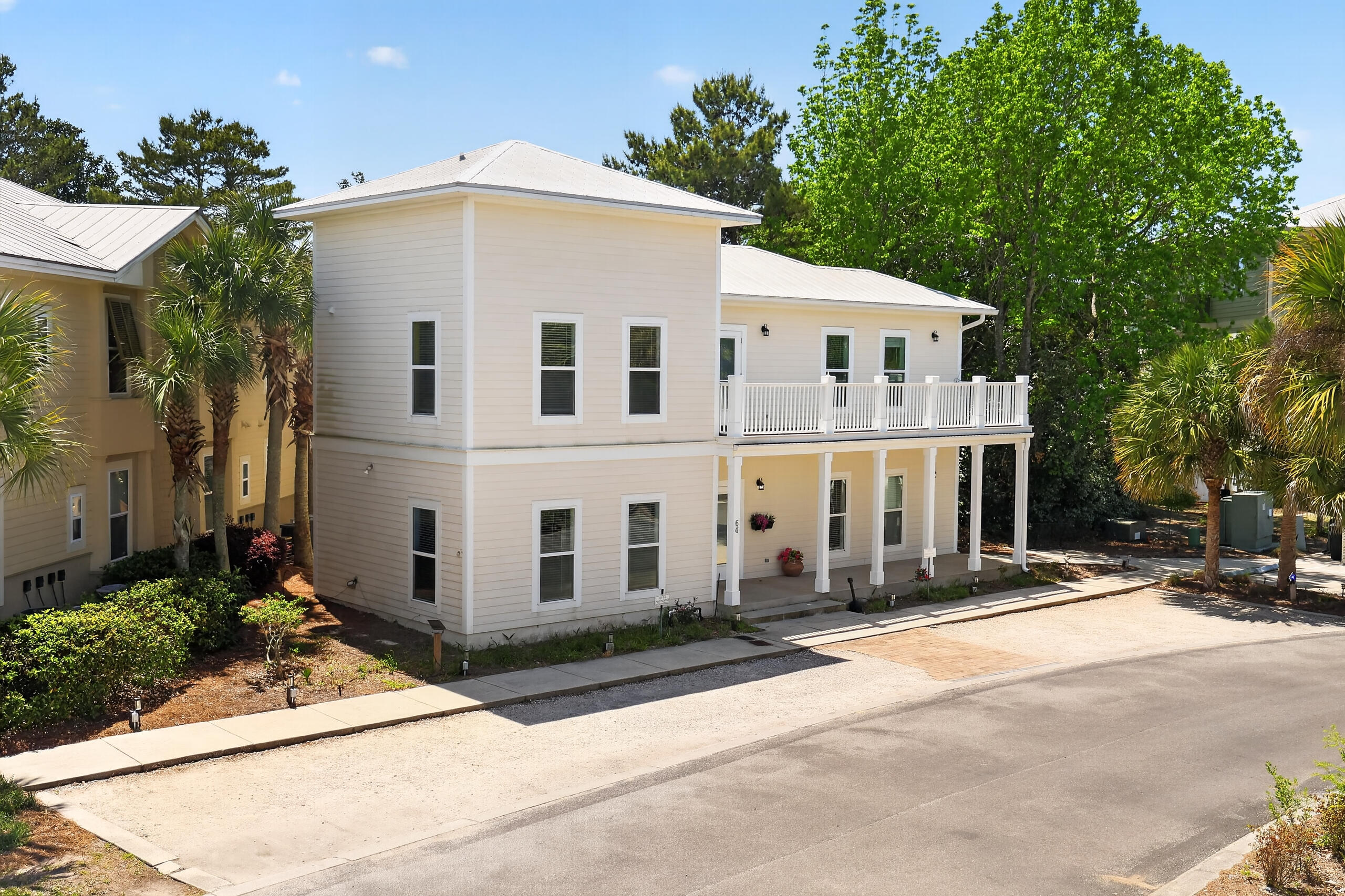 30A Inn & Suites - Residential