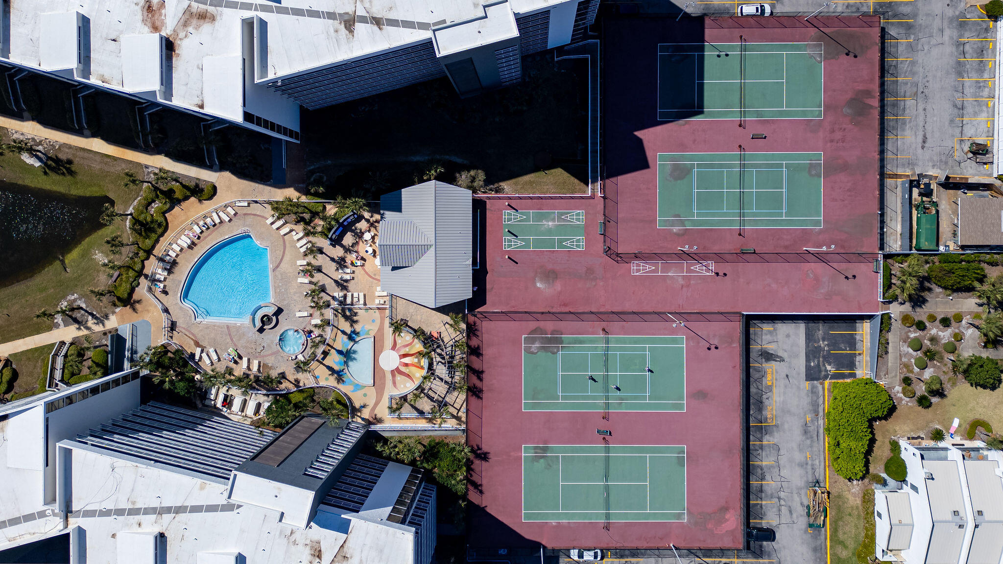 MAINSAIL CONDO PH 1 - Residential