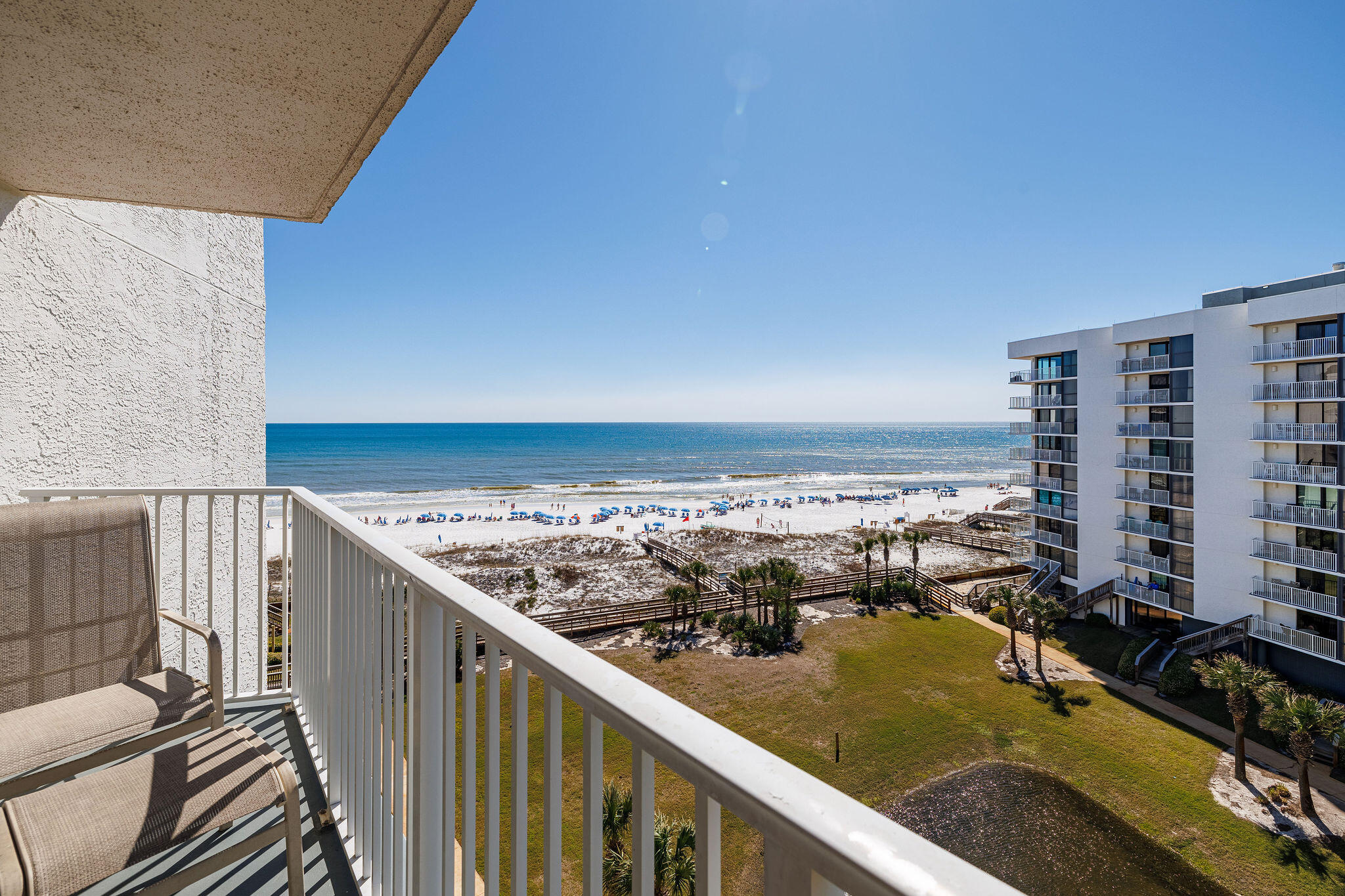 MAINSAIL CONDO PH 1 - Residential