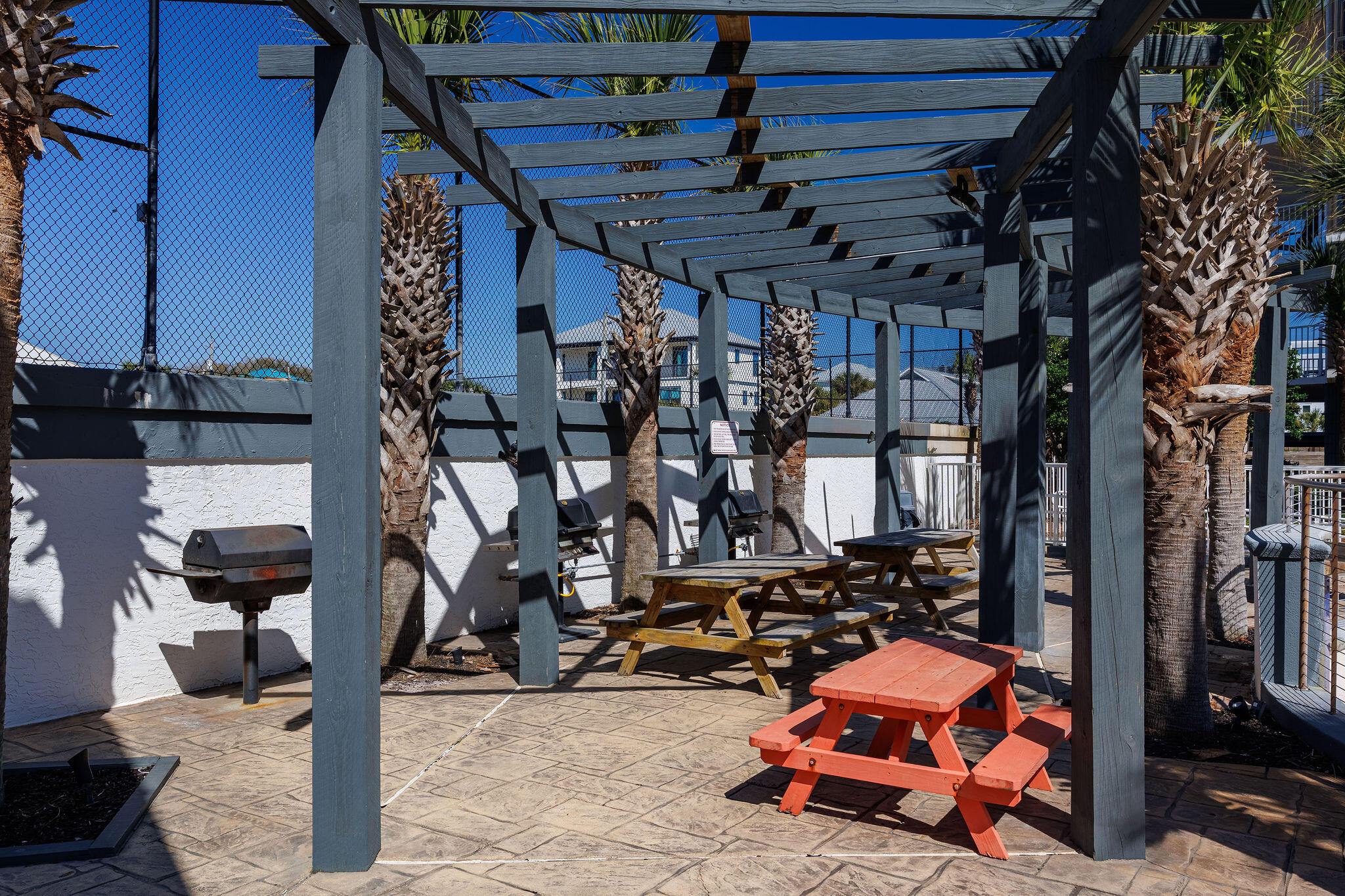 MAINSAIL CONDO PH 1 - Residential