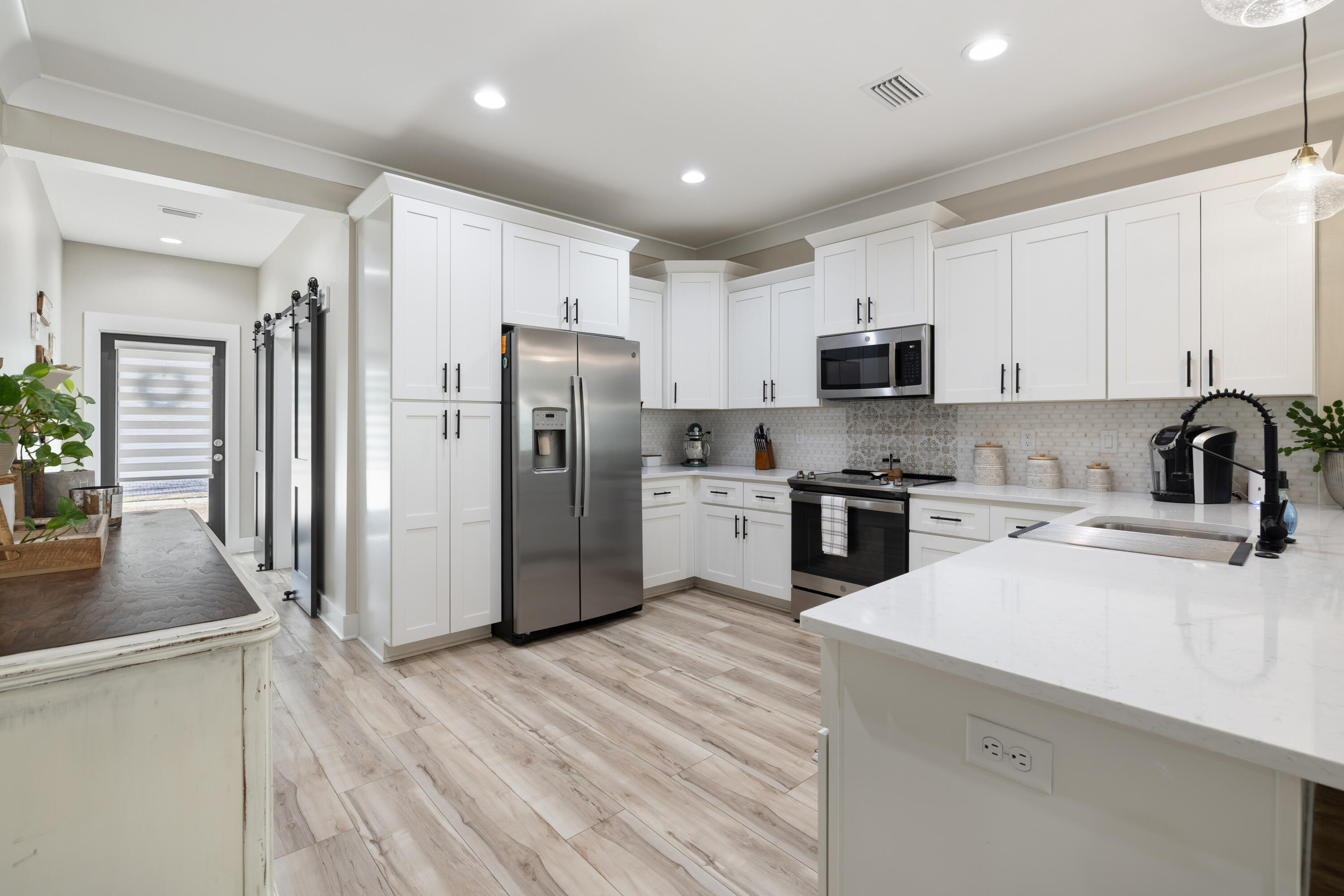 LAGRANGE LANDING - Residential