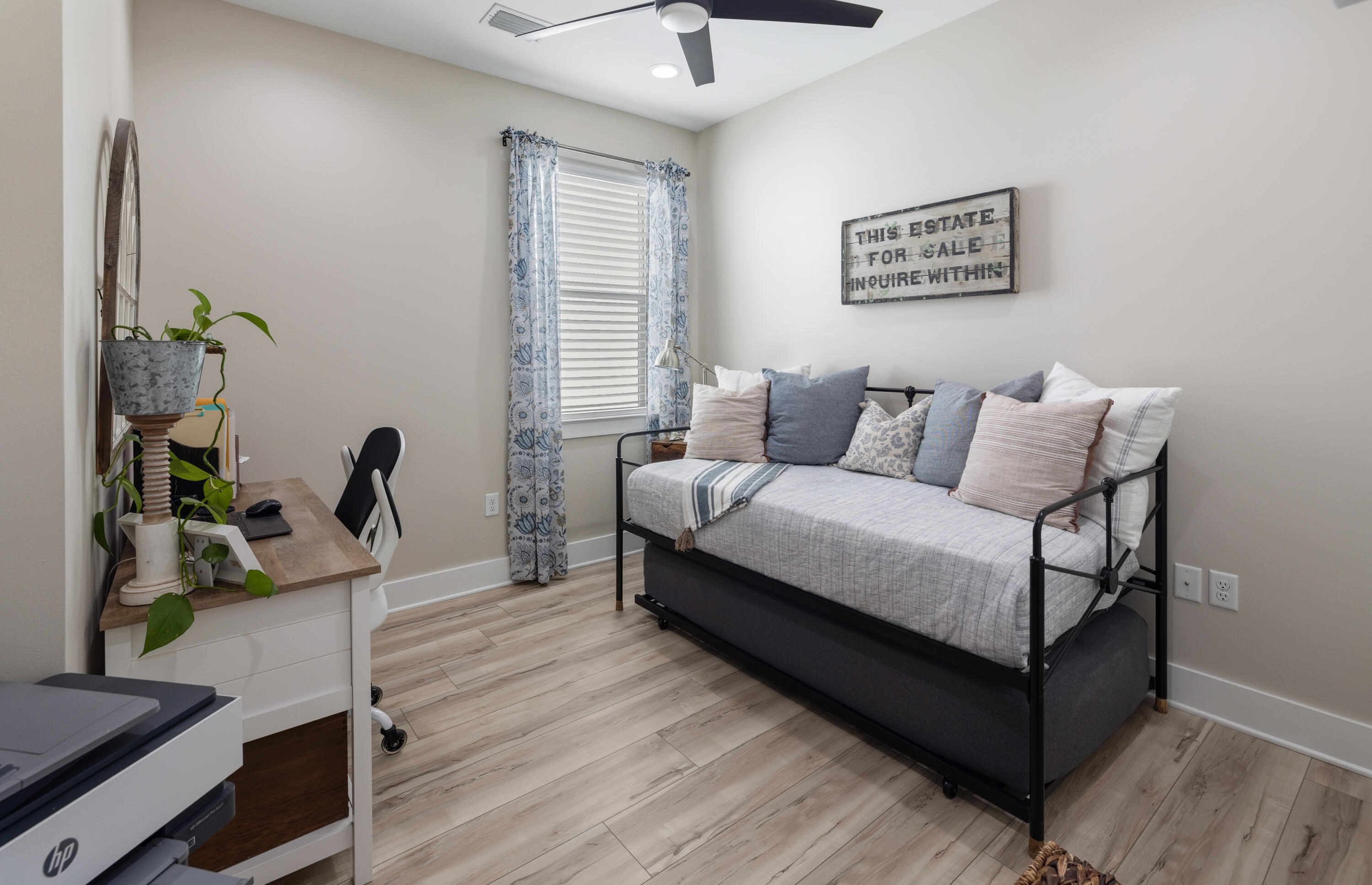 LAGRANGE LANDING - Residential