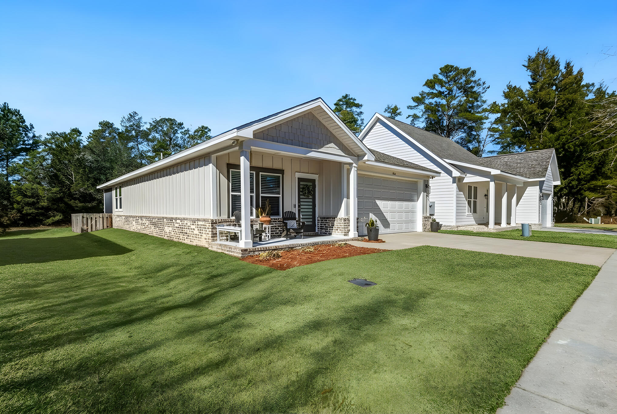 LAGRANGE LANDING - Residential