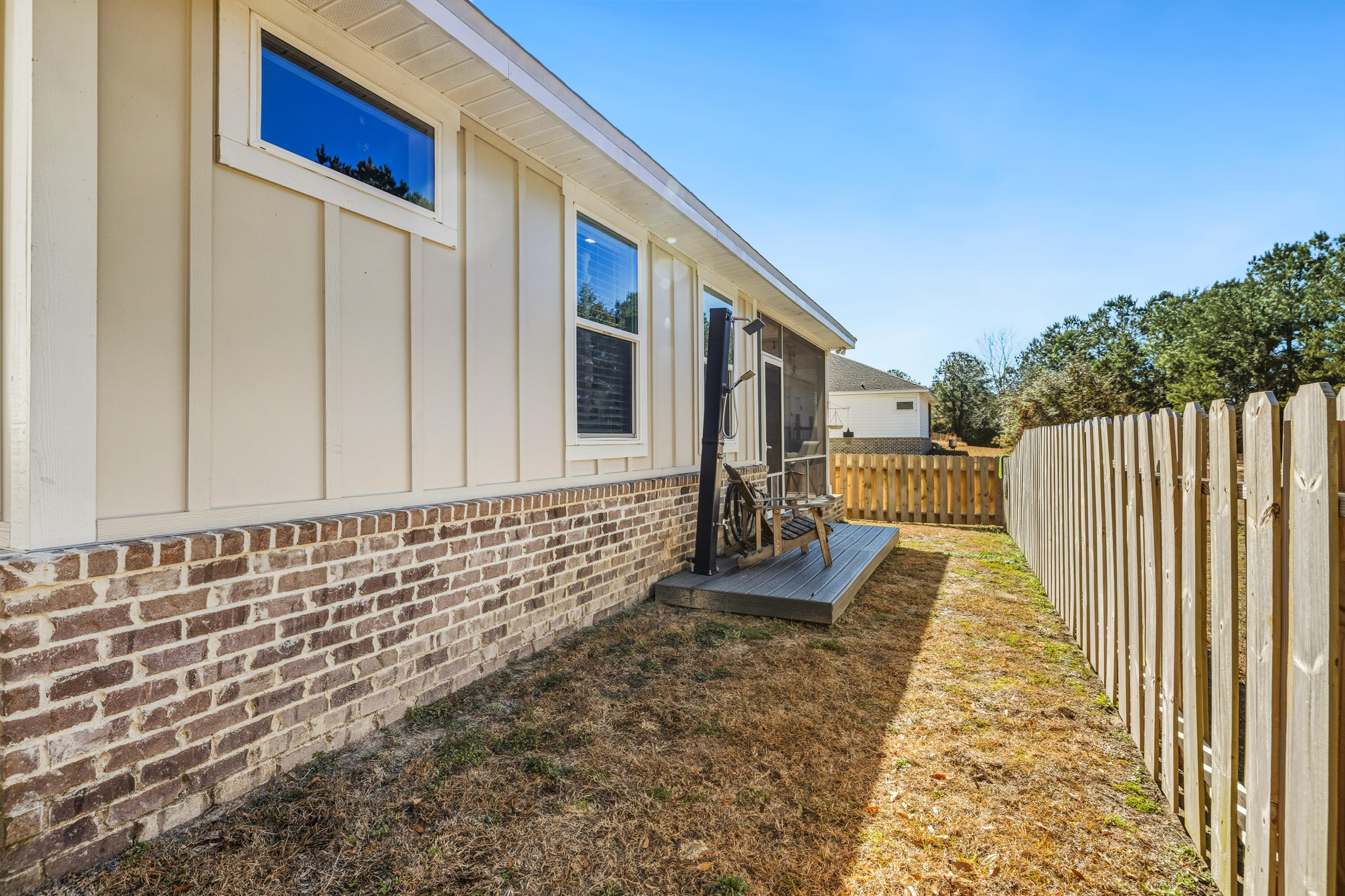 LAGRANGE LANDING - Residential