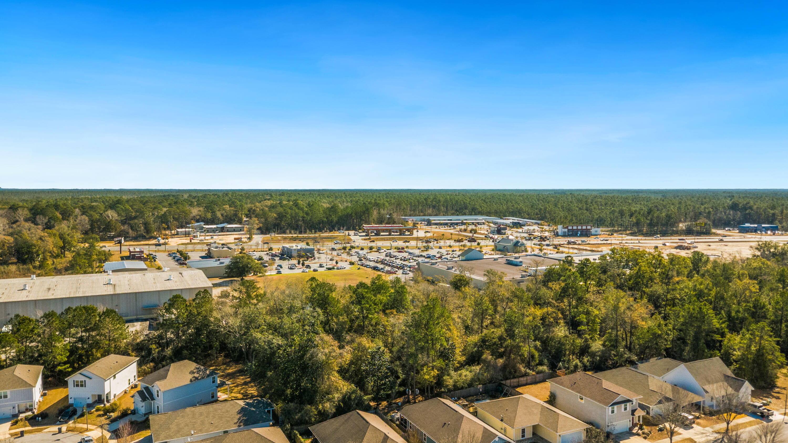 LAGRANGE LANDING - Residential