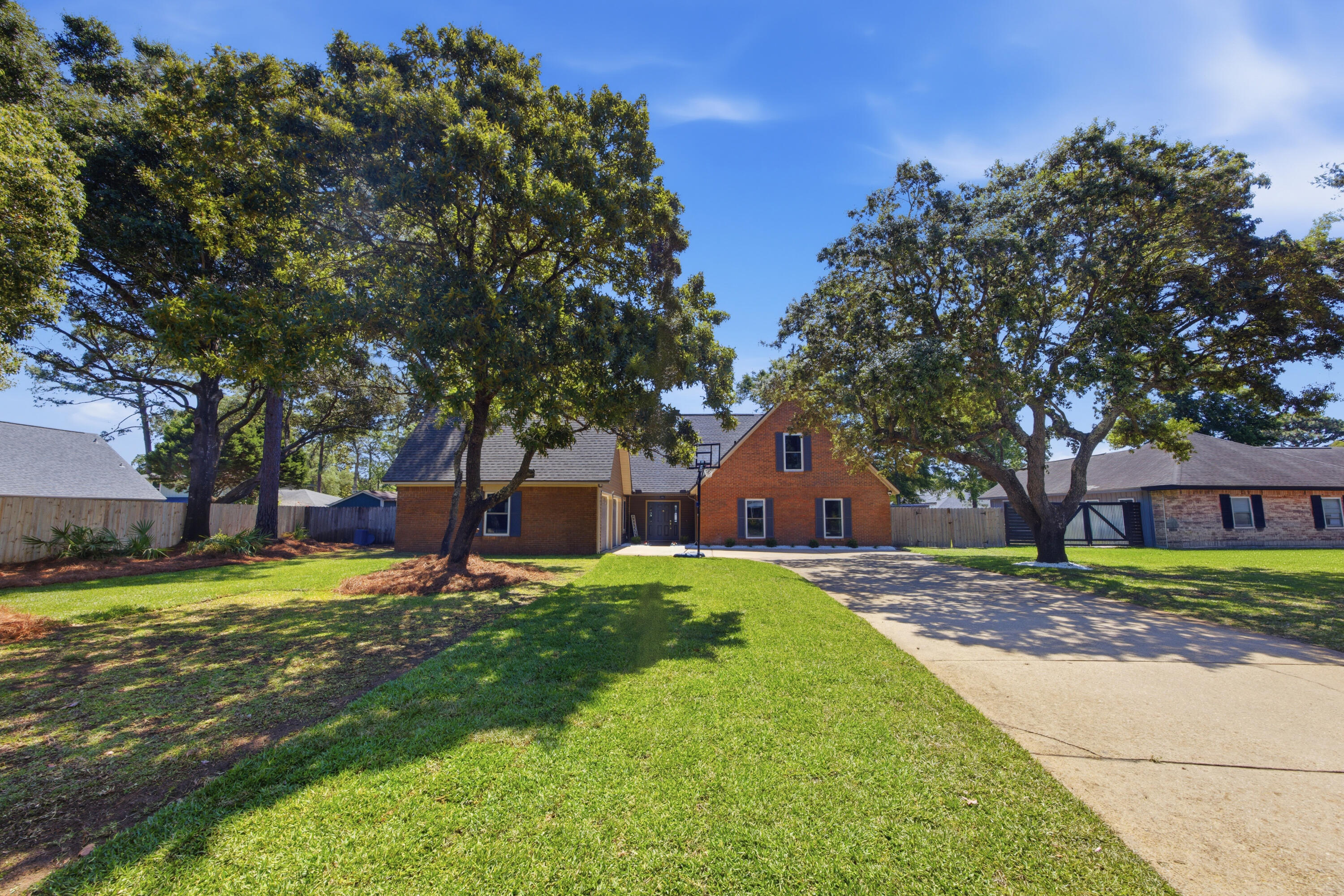 RAINTREE ESTATES #2 - Residential