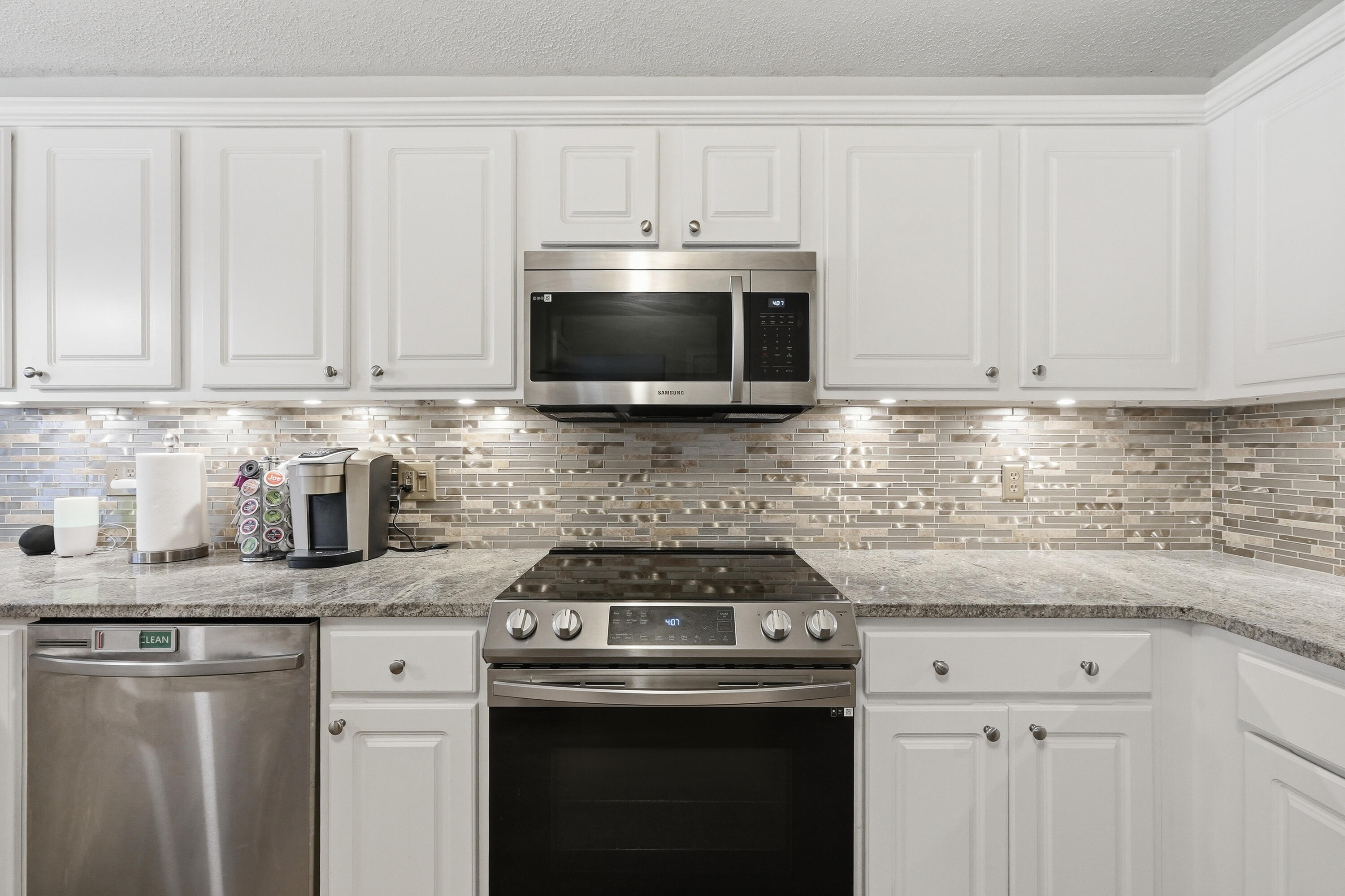 OAK PARK ESTATES - Residential