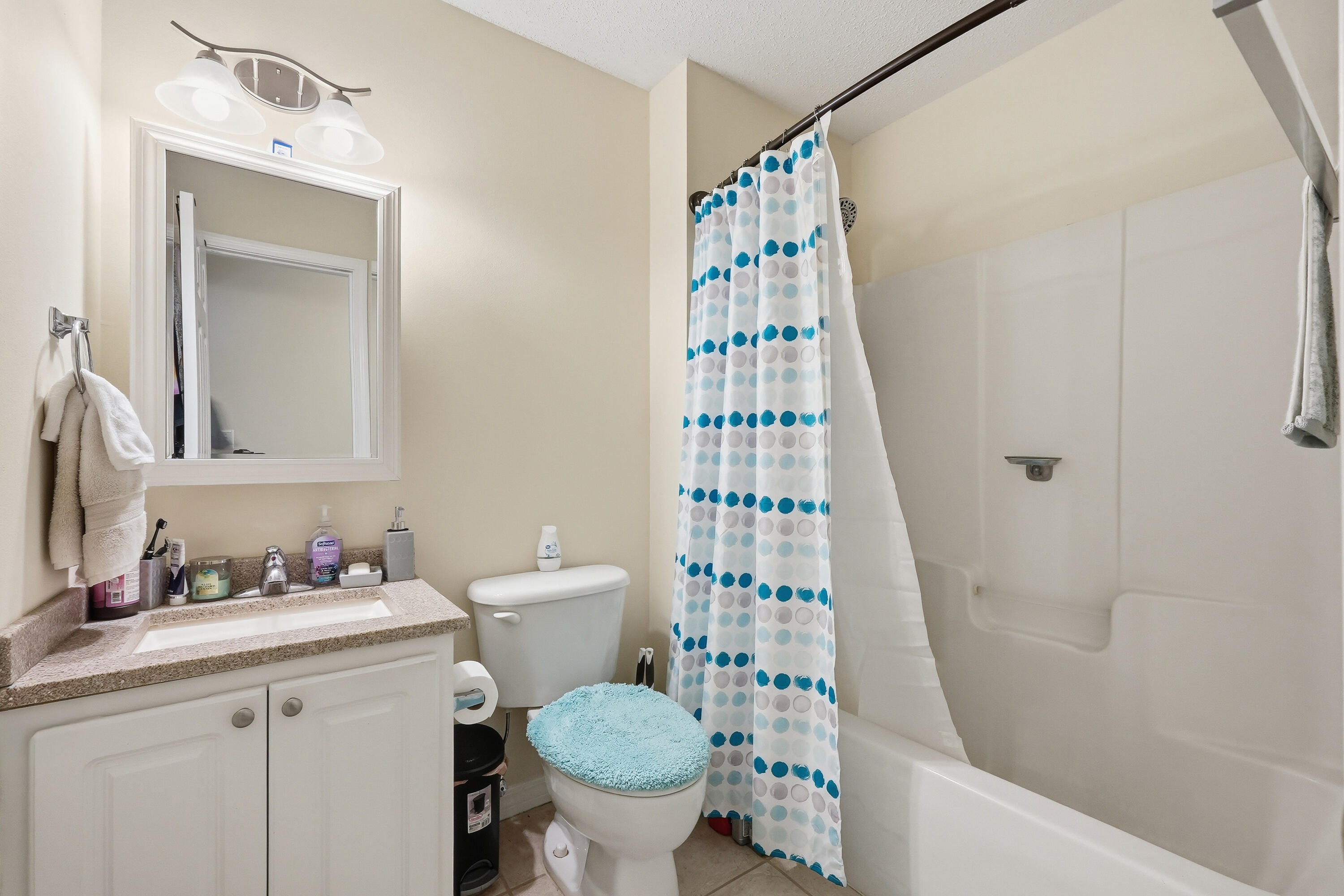 OAK PARK ESTATES - Residential