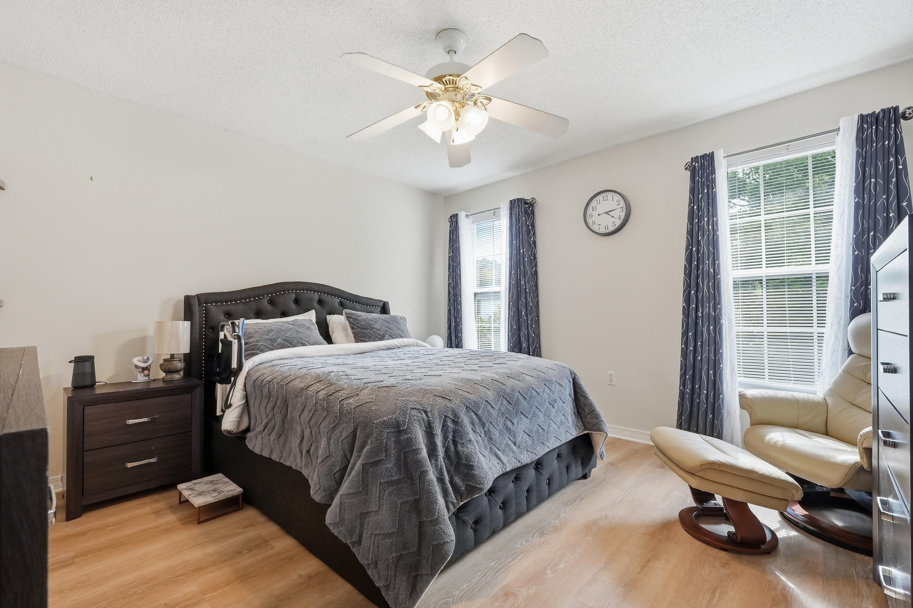 OAK PARK ESTATES - Residential