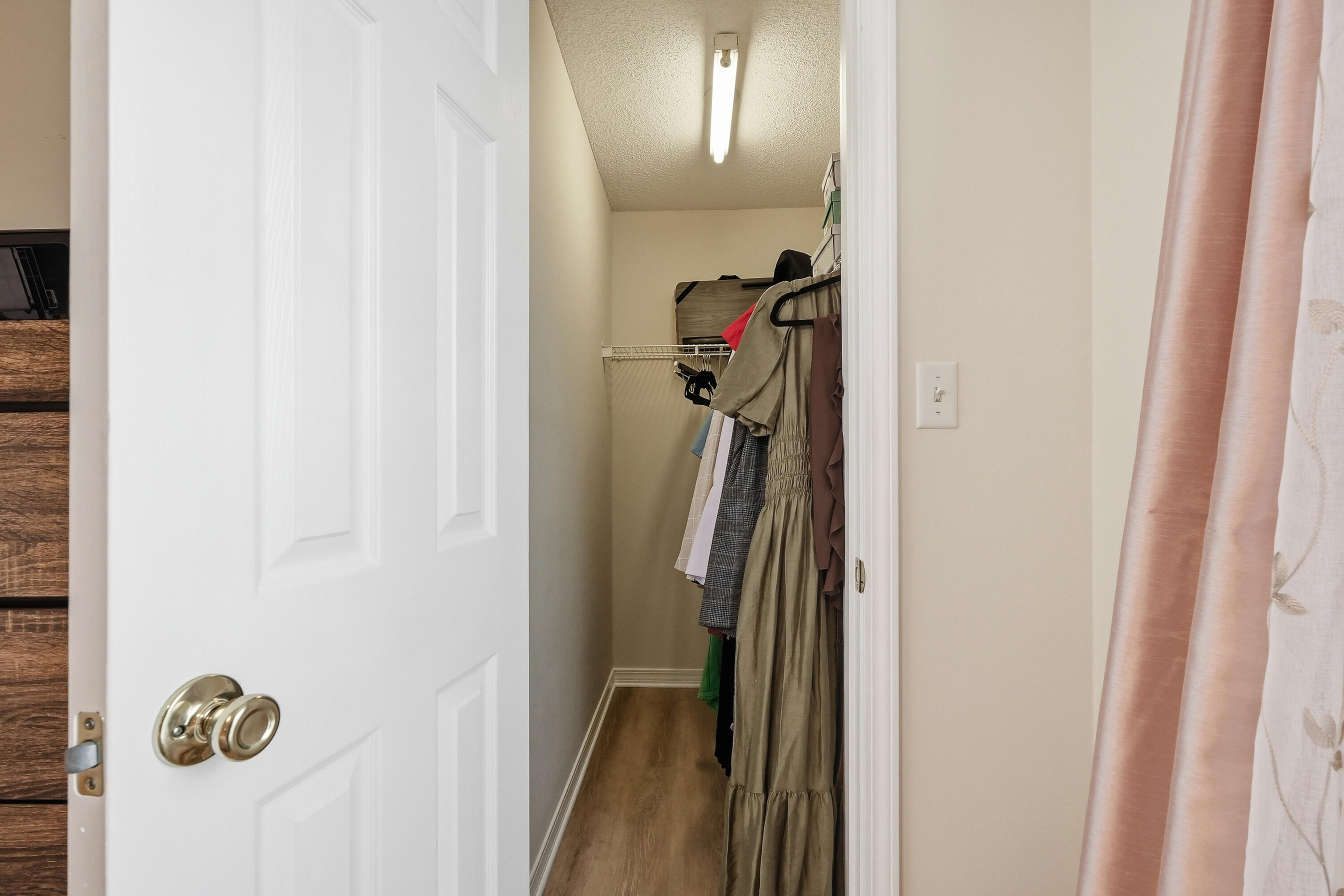 OAK PARK ESTATES - Residential