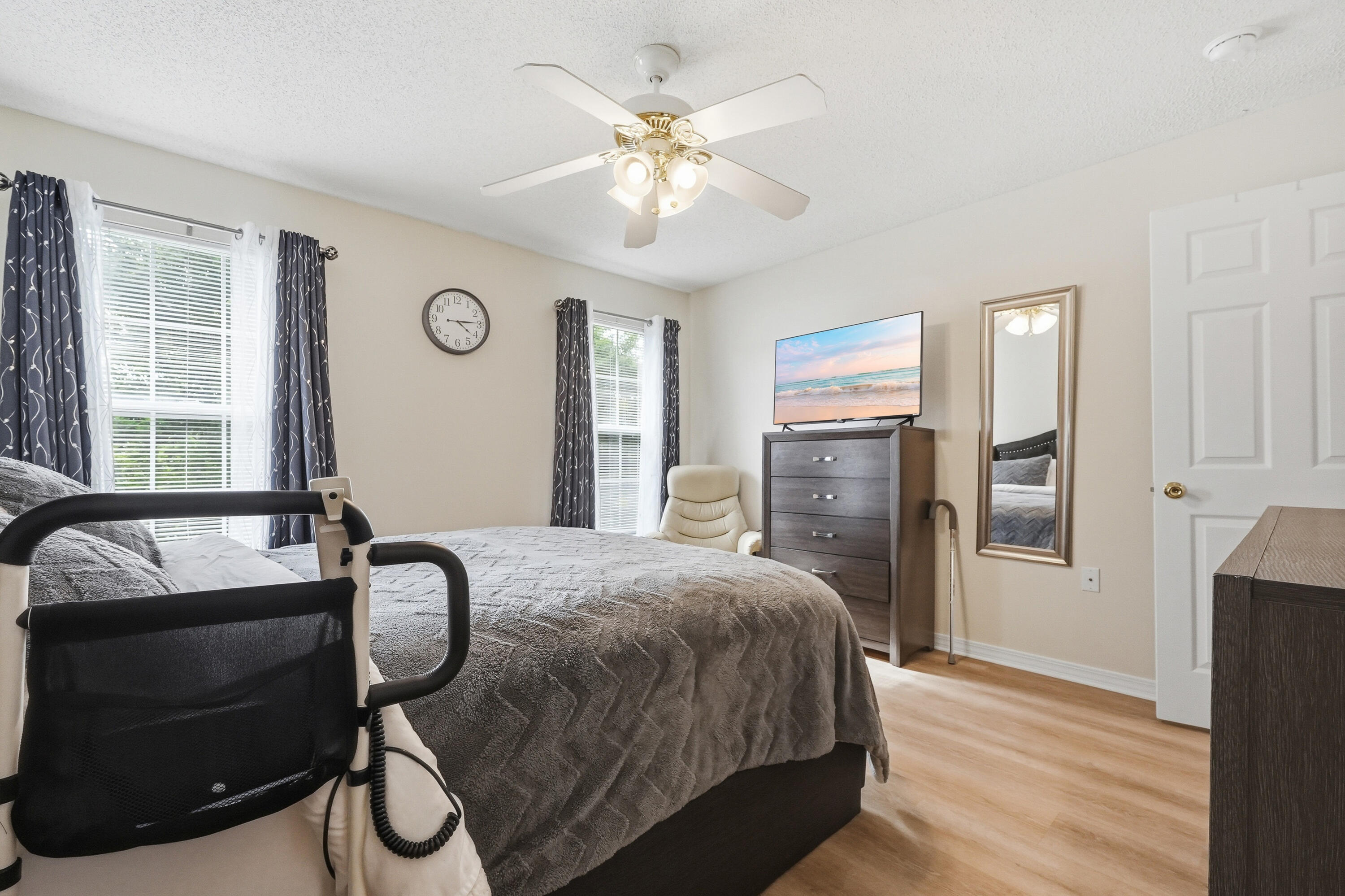 OAK PARK ESTATES - Residential