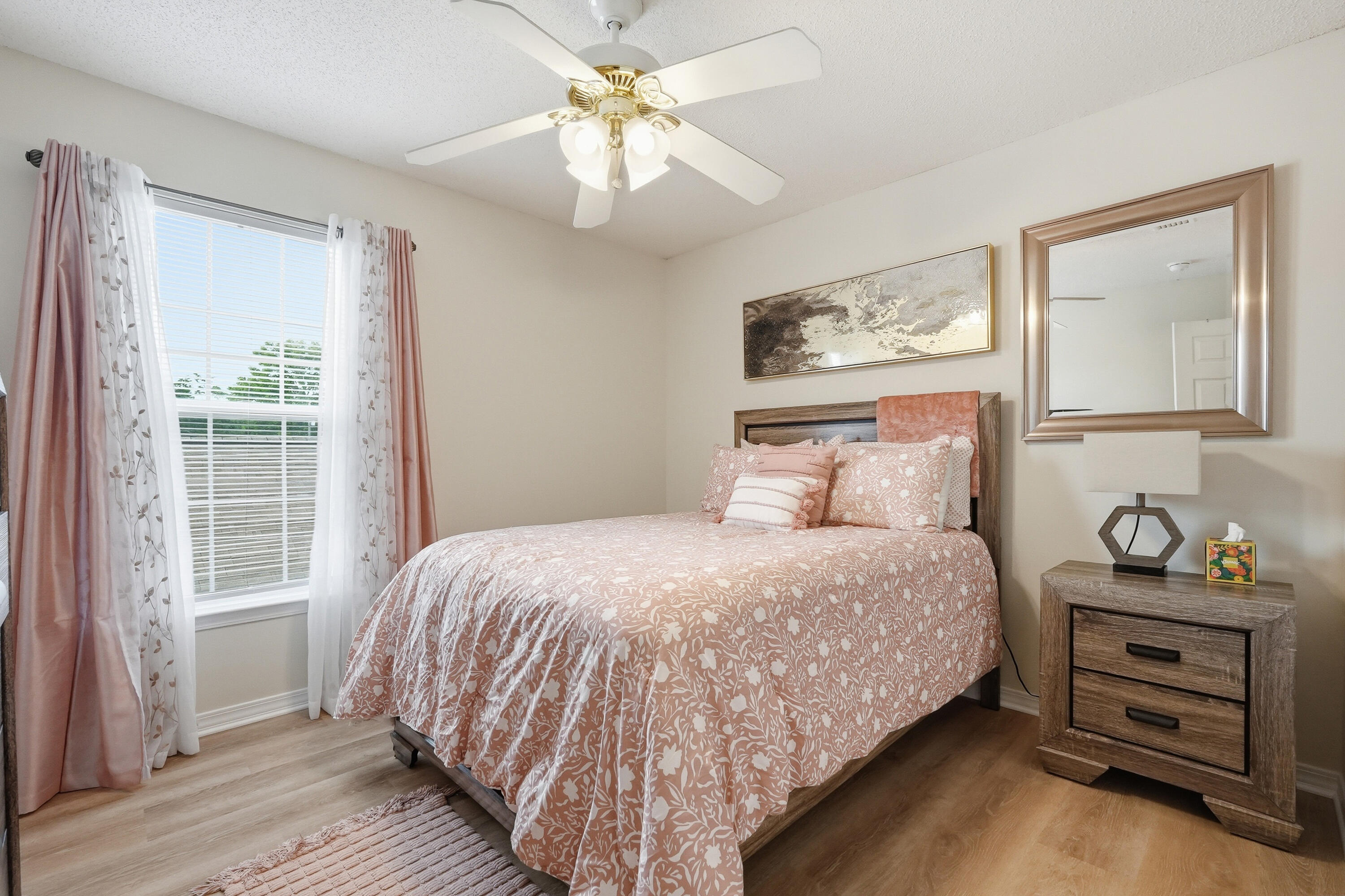 OAK PARK ESTATES - Residential