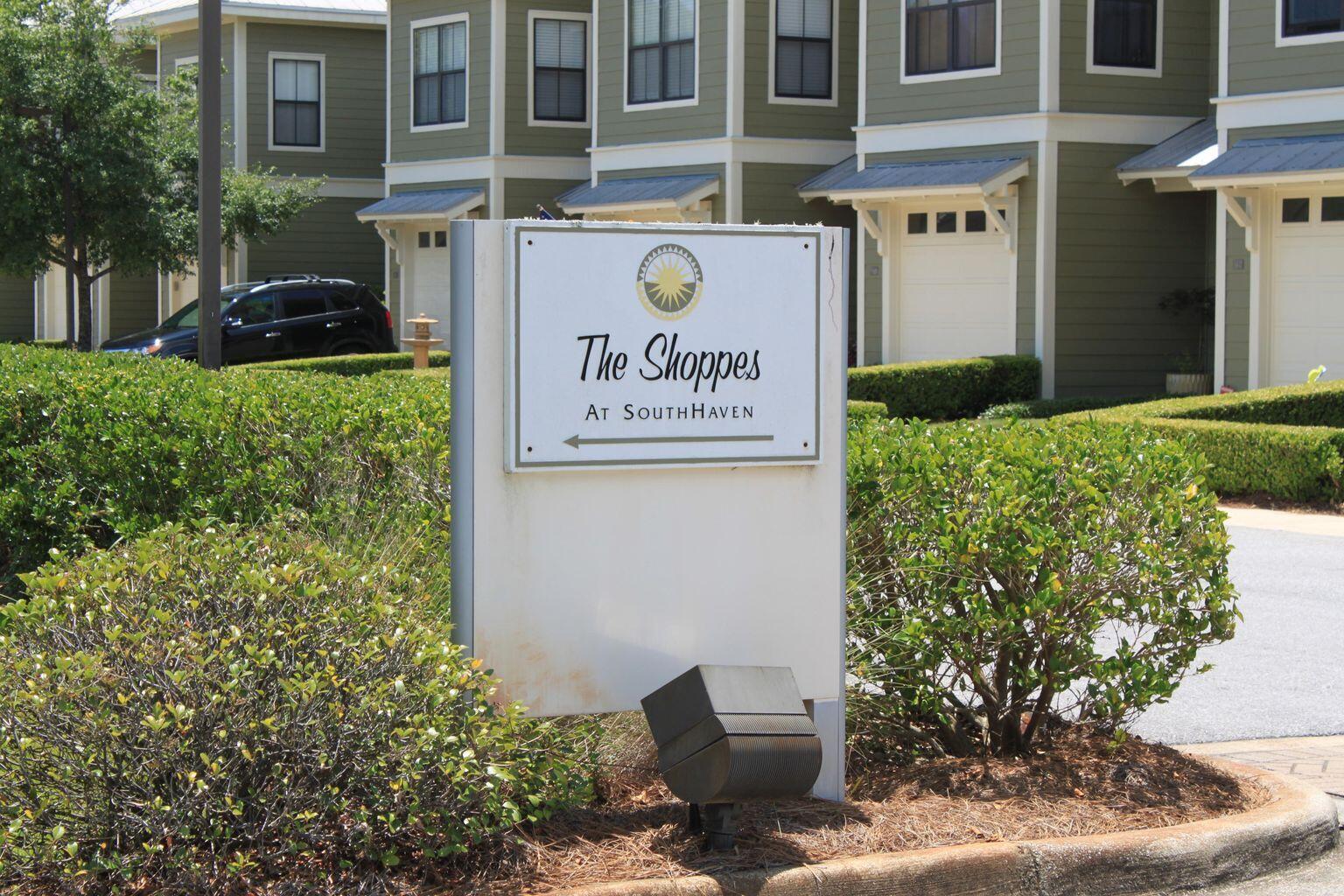 SOUTH HAVEN TOWNHOMES - Residential Lease