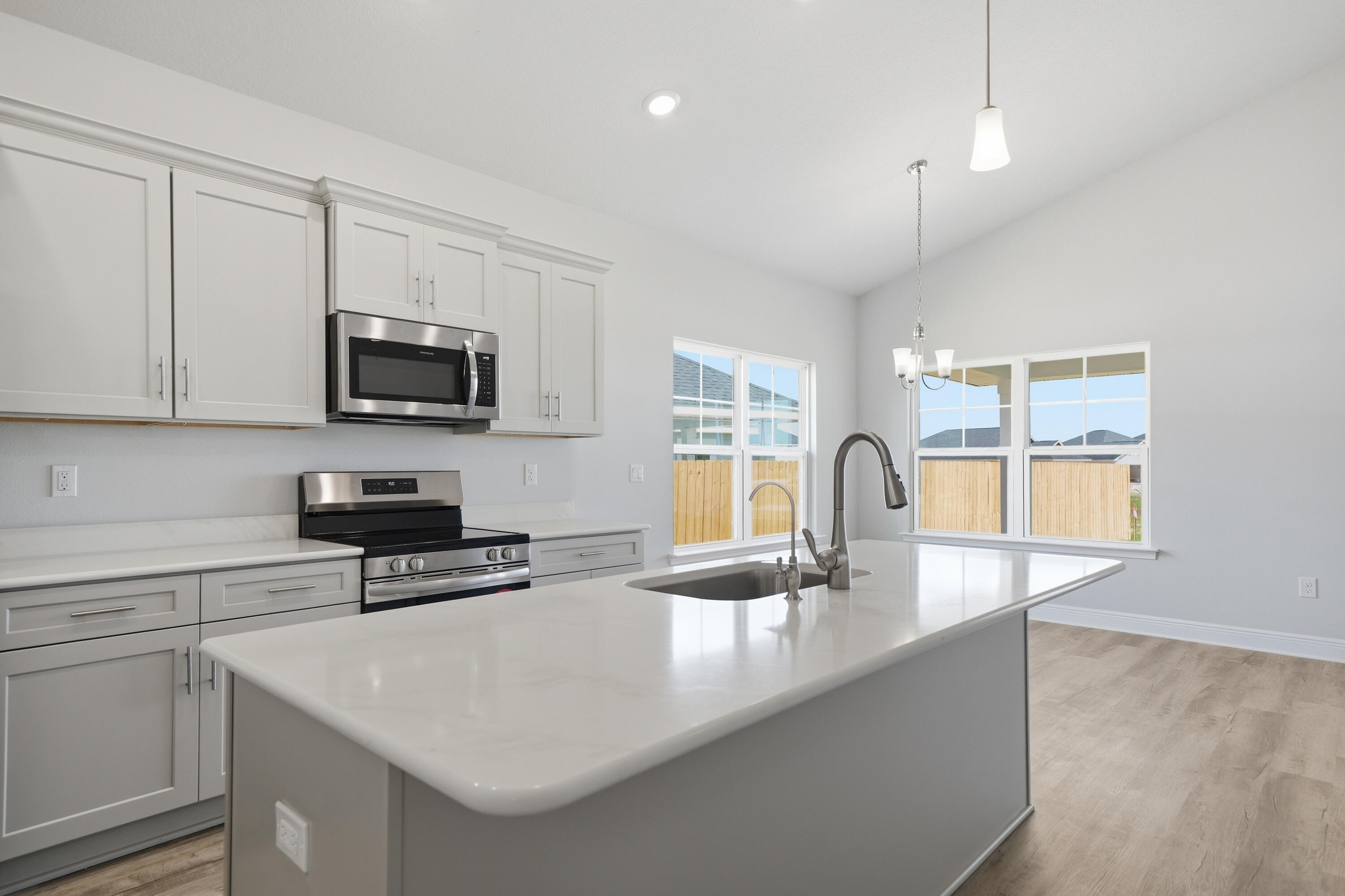 THE BLUFFS AT LAFAYETTE - Residential Lease