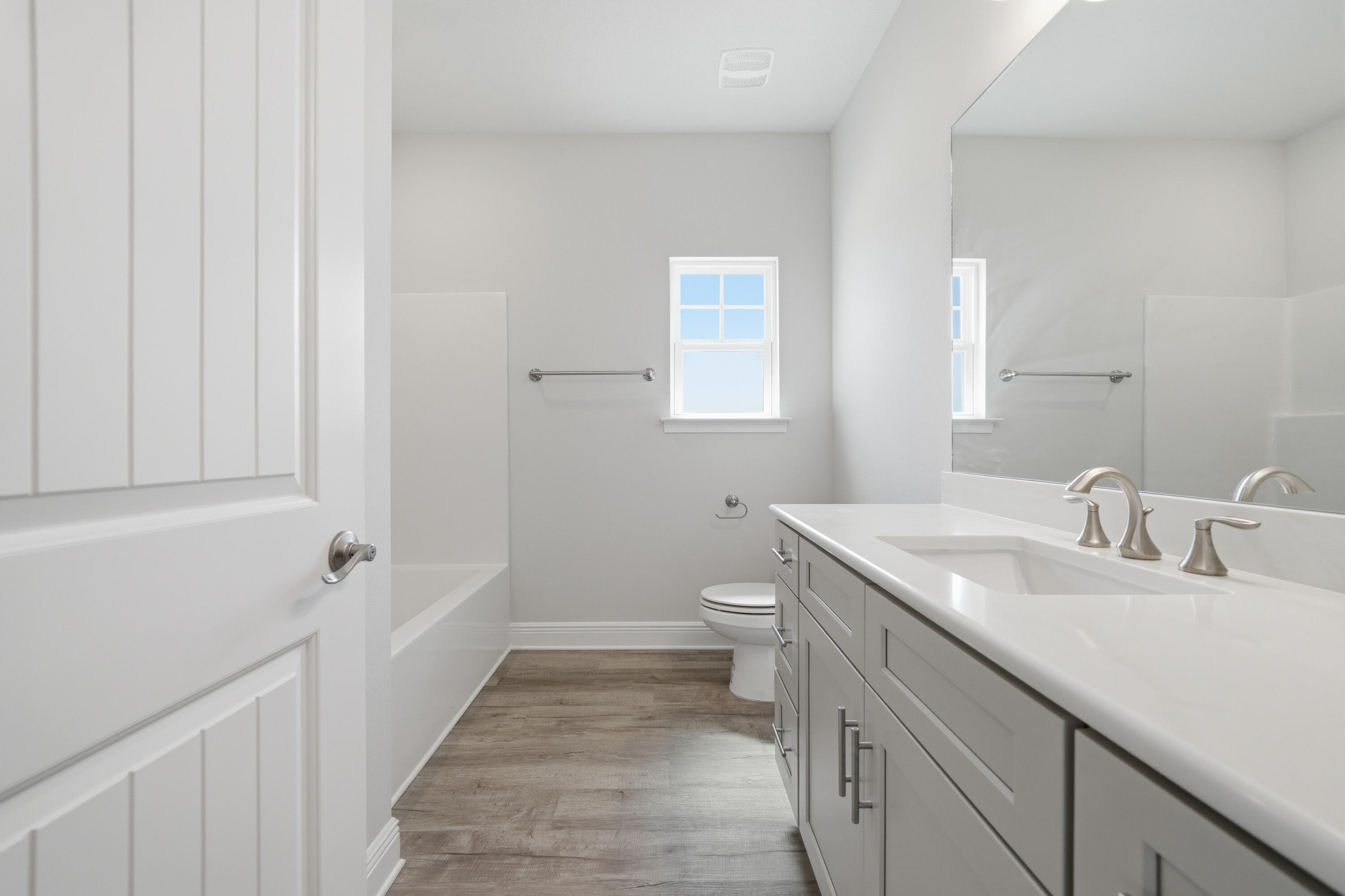 THE BLUFFS AT LAFAYETTE - Residential Lease