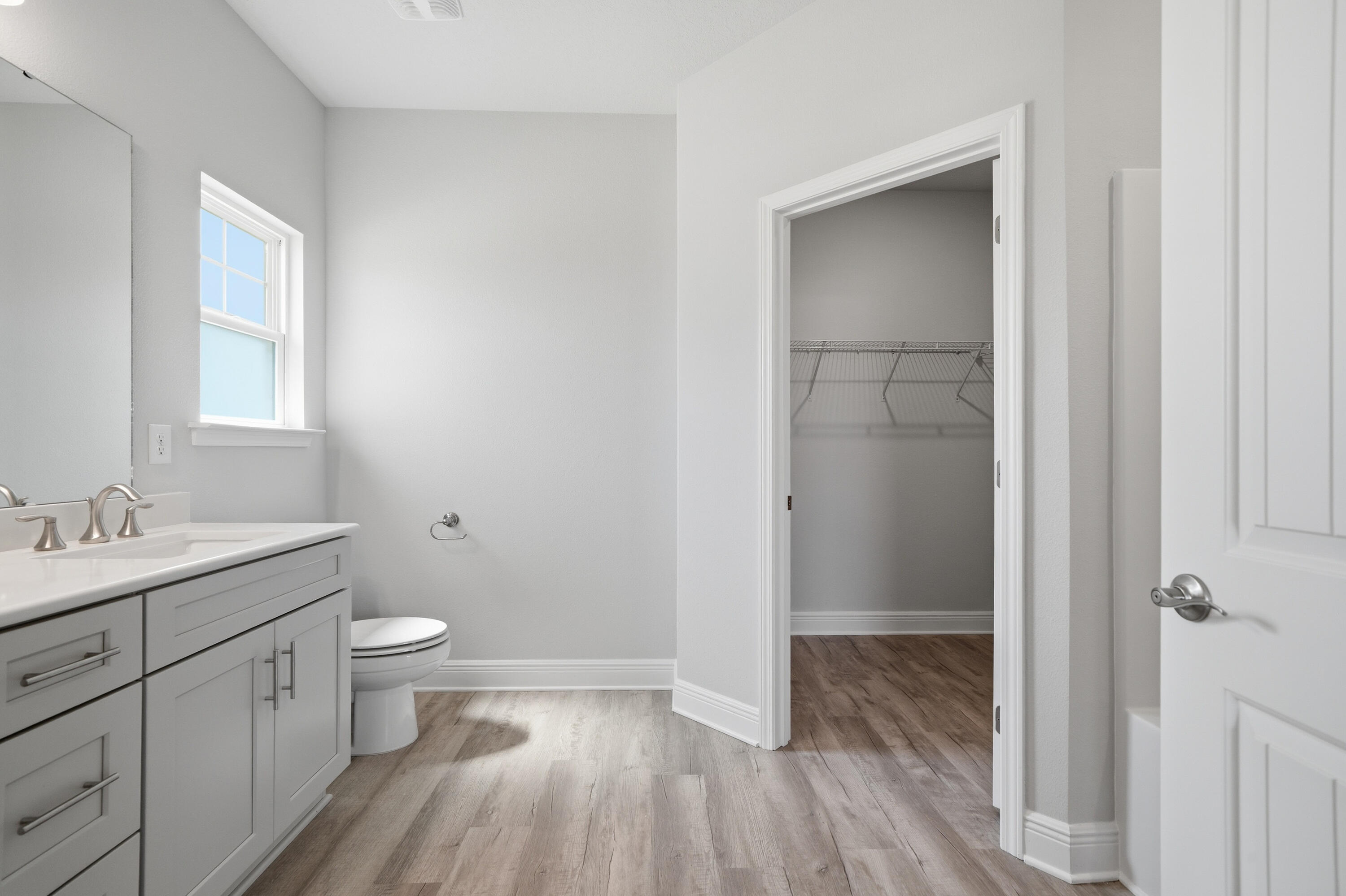THE BLUFFS AT LAFAYETTE - Residential Lease