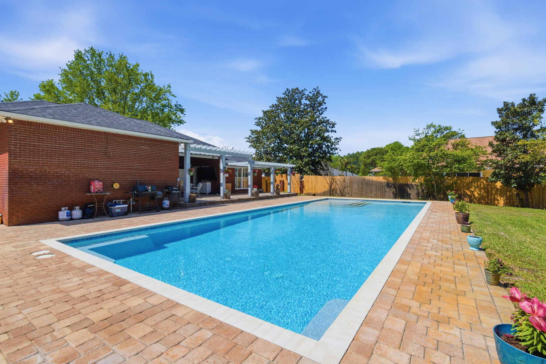 BAYWINDS GOLF ESTATES PH 2 - Residential