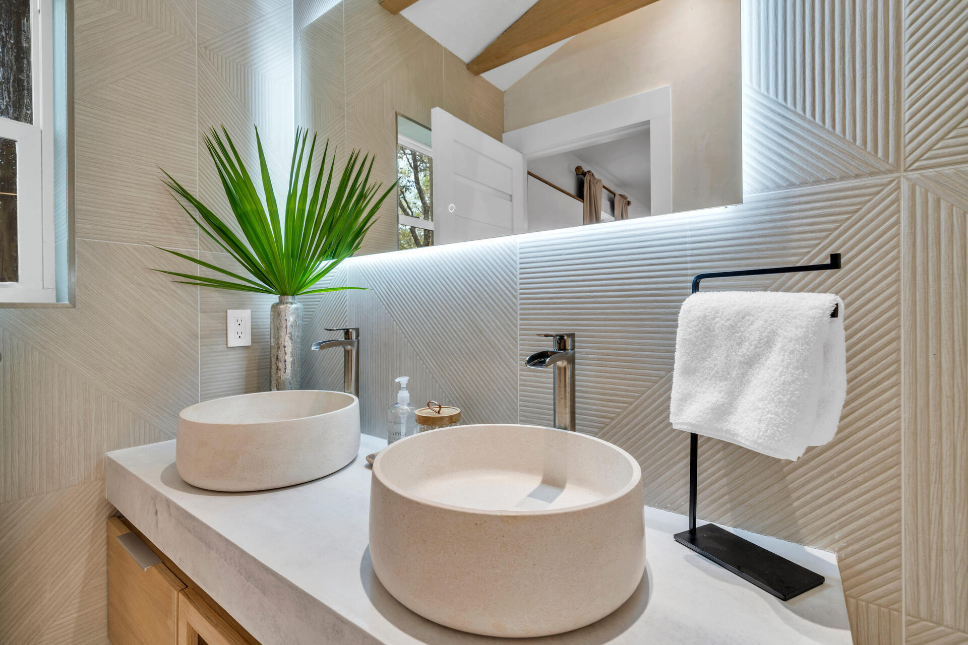 BEACH HIGHLAND 1ST ADD - Residential