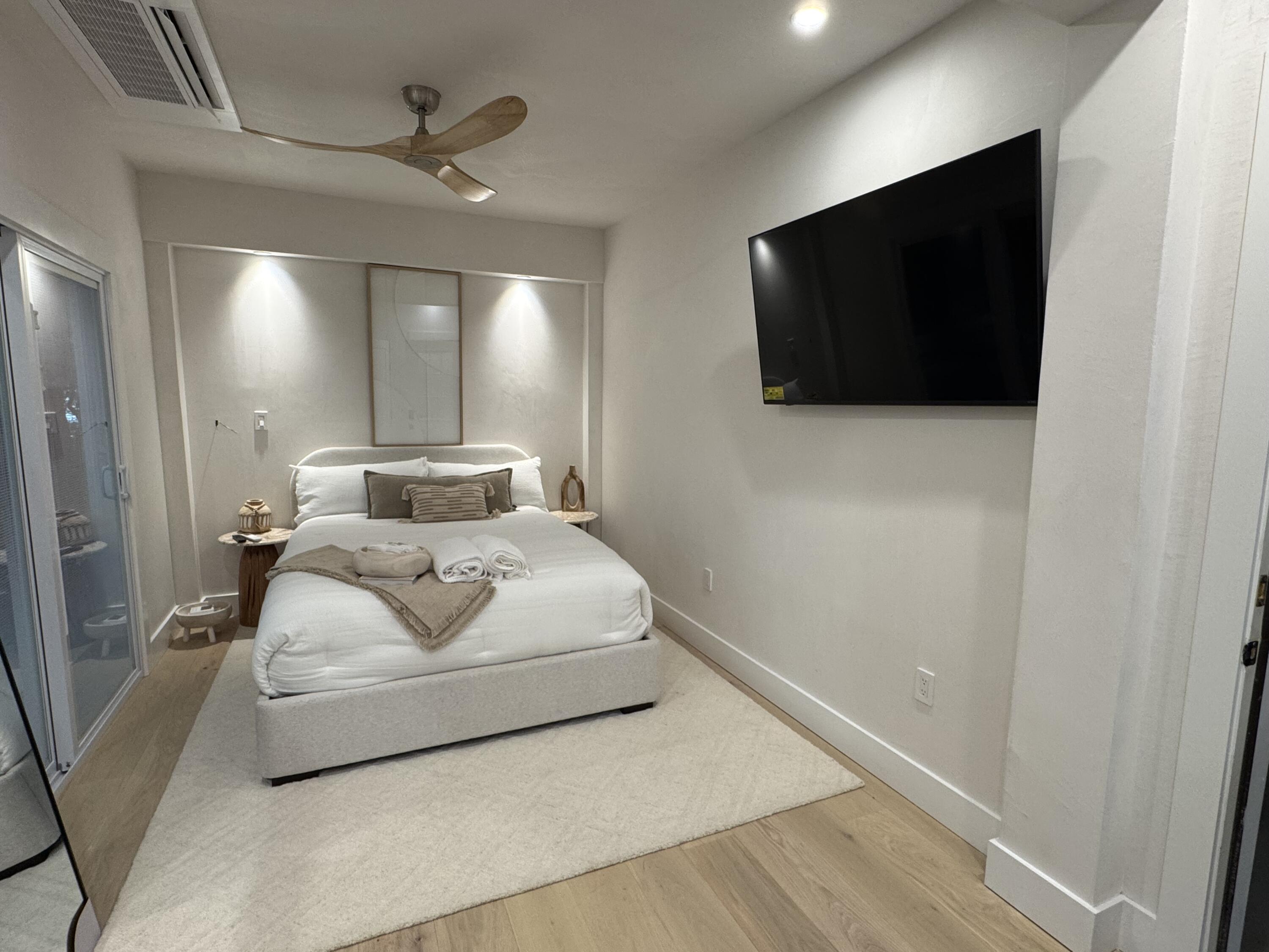 BEACH HIGHLAND 1ST ADD - Residential