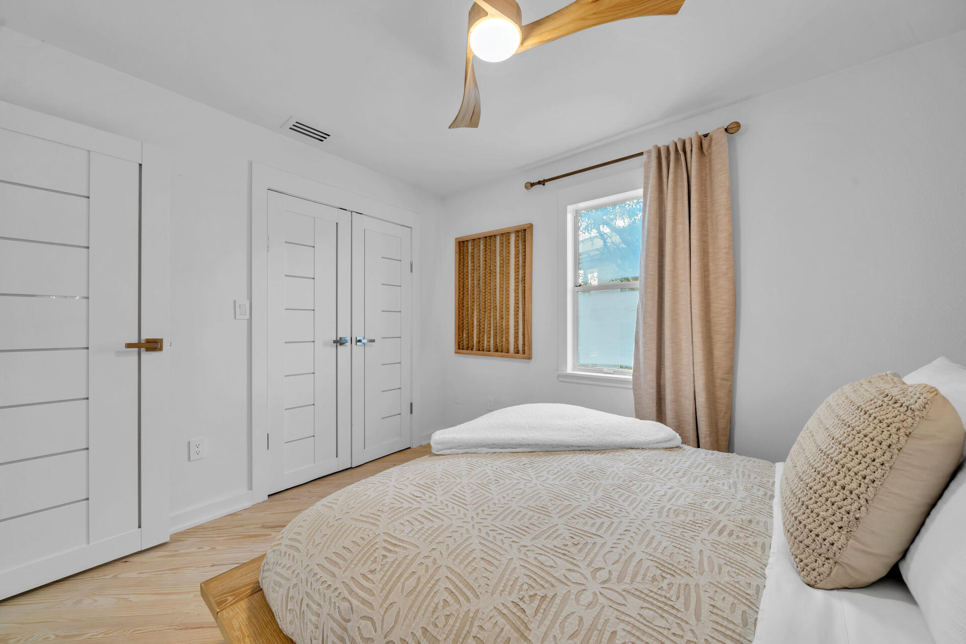 BEACH HIGHLAND 1ST ADD - Residential