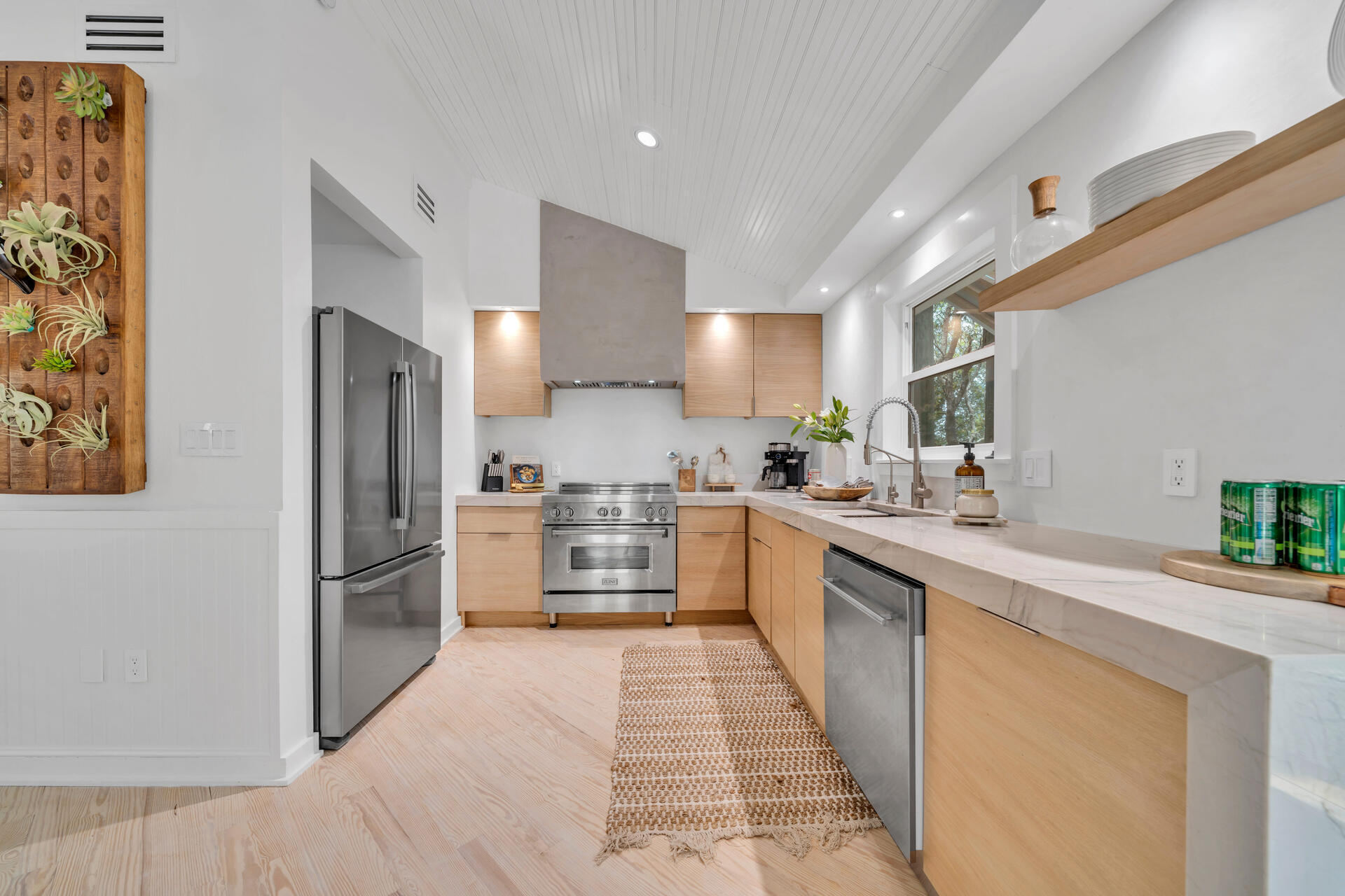 BEACH HIGHLAND 1ST ADD - Residential