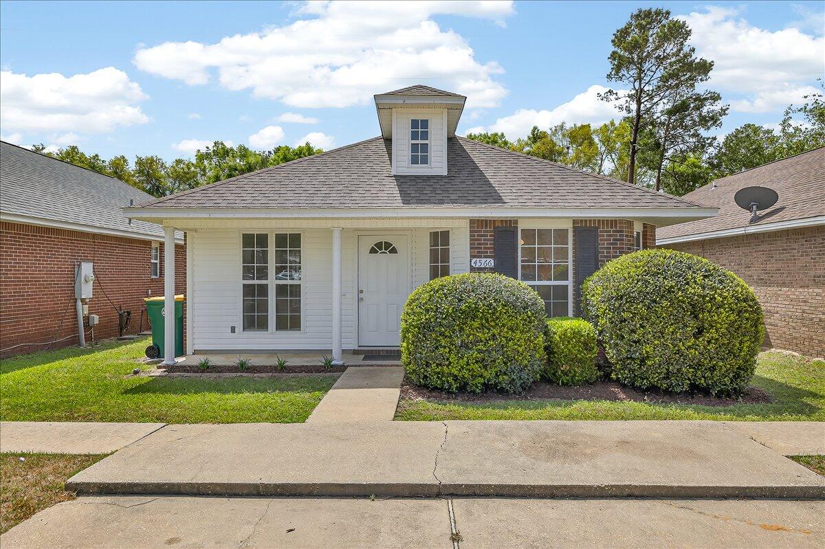 BUNGALOWS AT BLUEWATER BAY - Residential